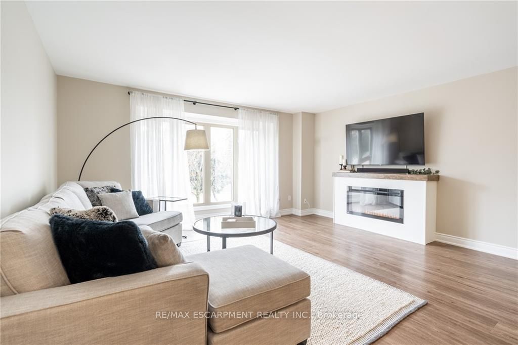 Unit 118 - 895 Maple Avenue, Burlington 5