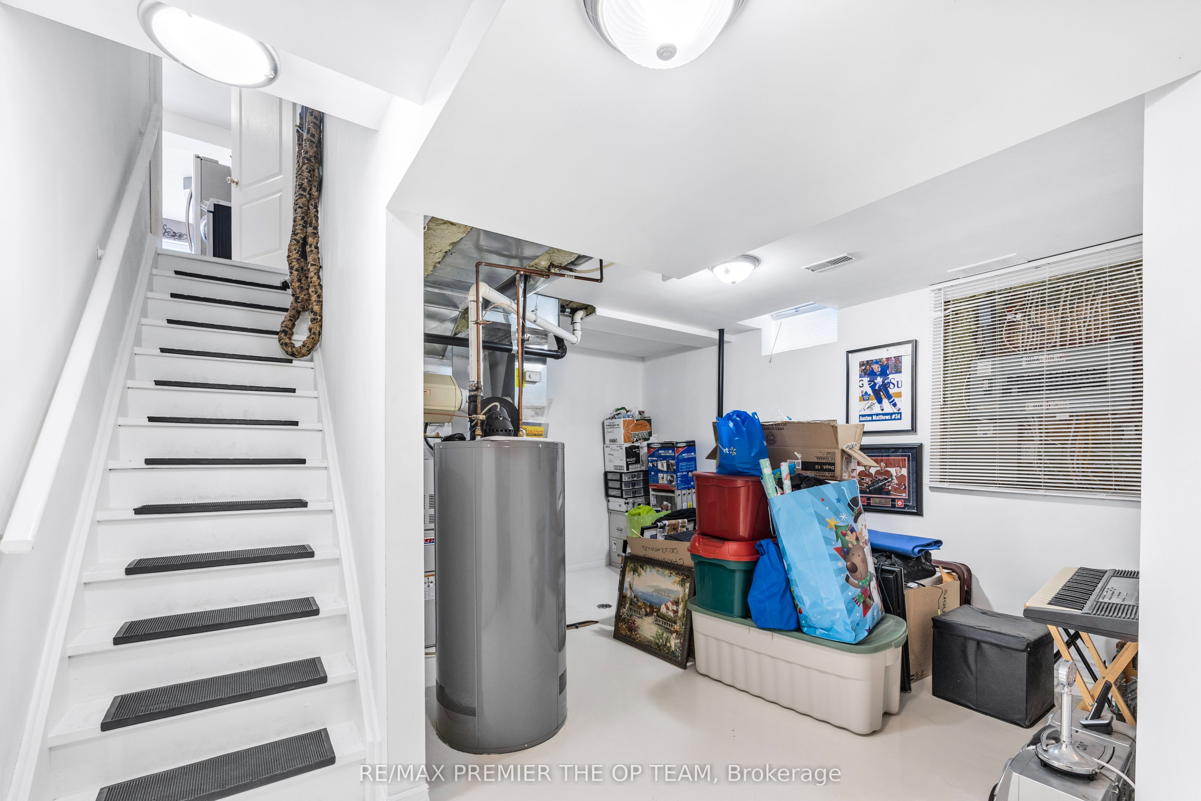 Unit Lower - 223 Landsbridge Street, Caledon 2