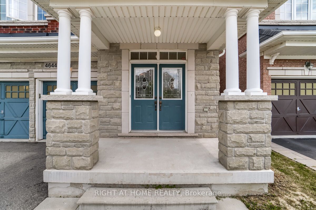 4644 Doug Wright Drive, Burlington 3
