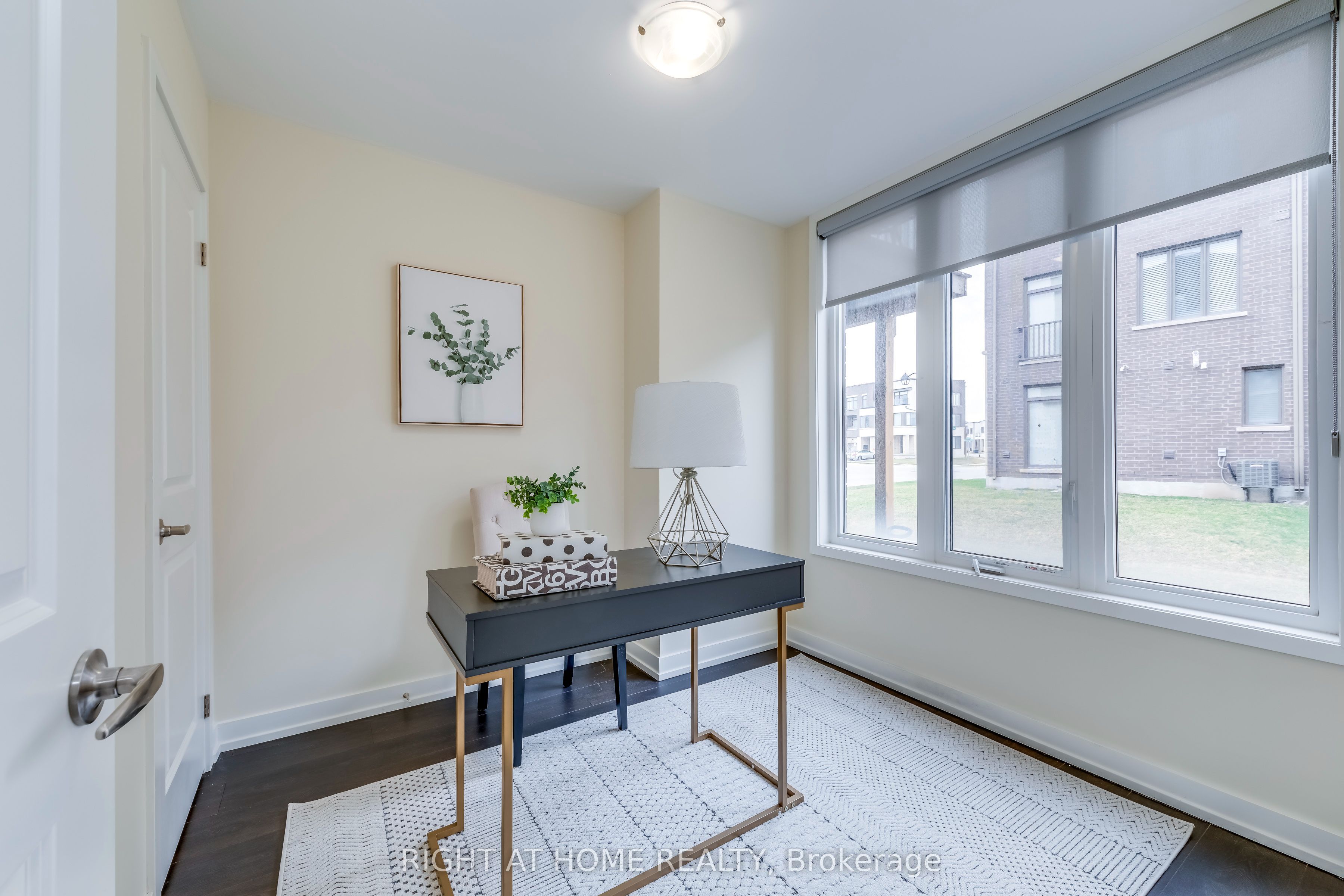 272 Squire Crescent, Oakville 5