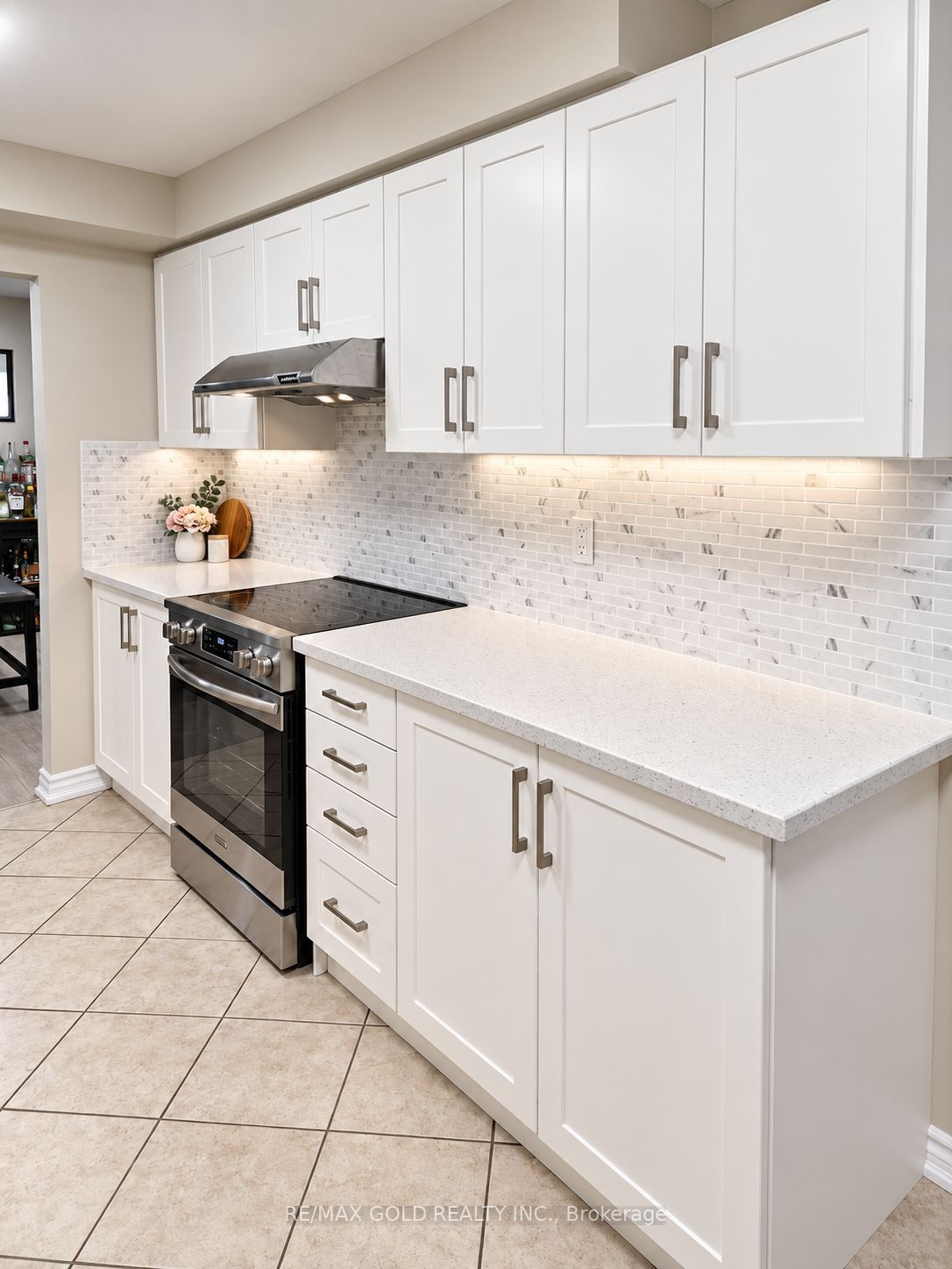 97 Banting Crescent, Brampton 2