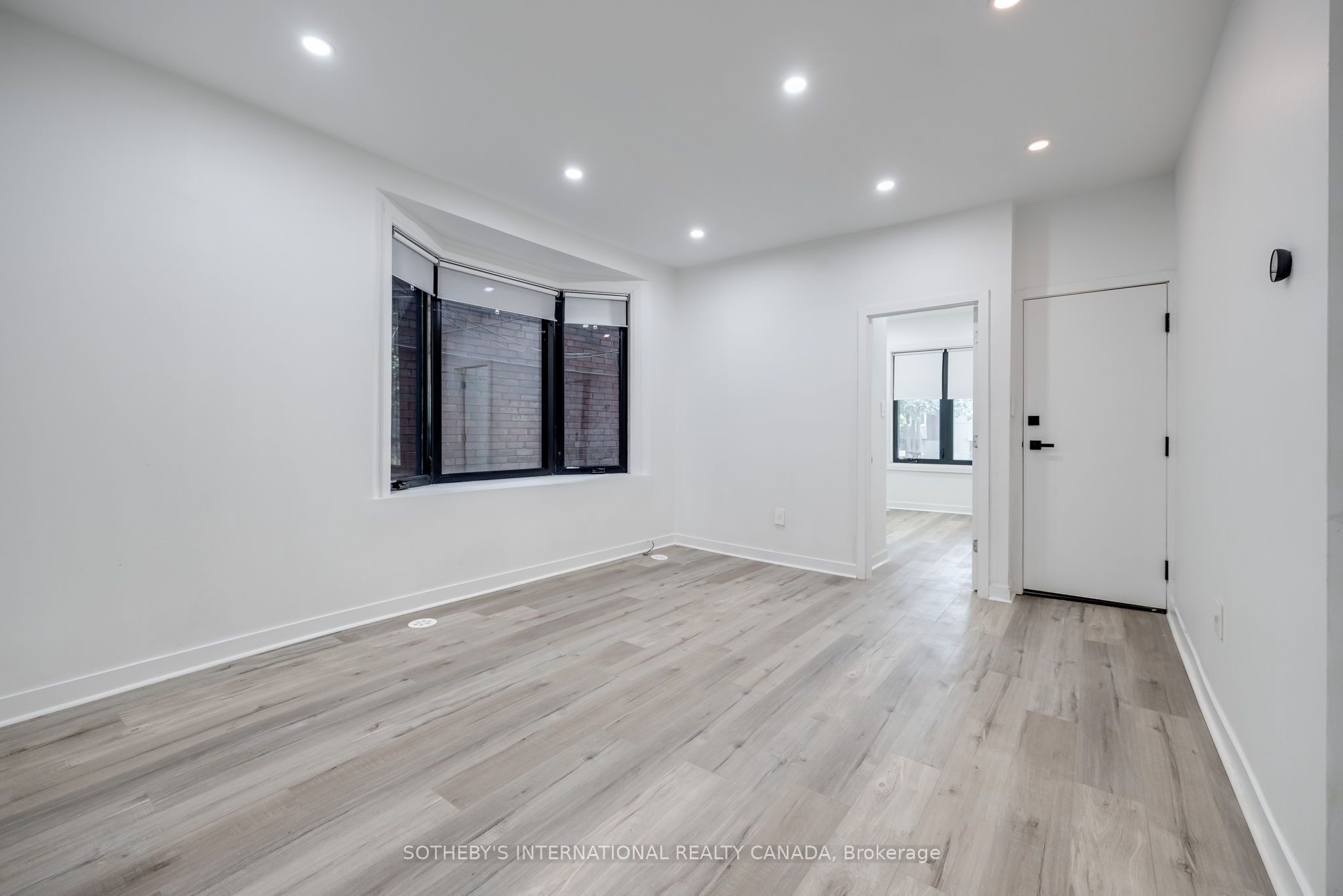 Unit Main - 120 Glenlake Avenue, Toronto 5