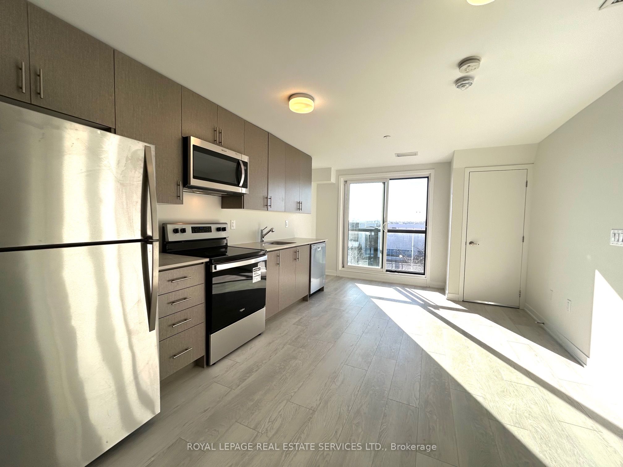 Unit 417 - 3401 Ridgeway Drive E, Mississauga 4