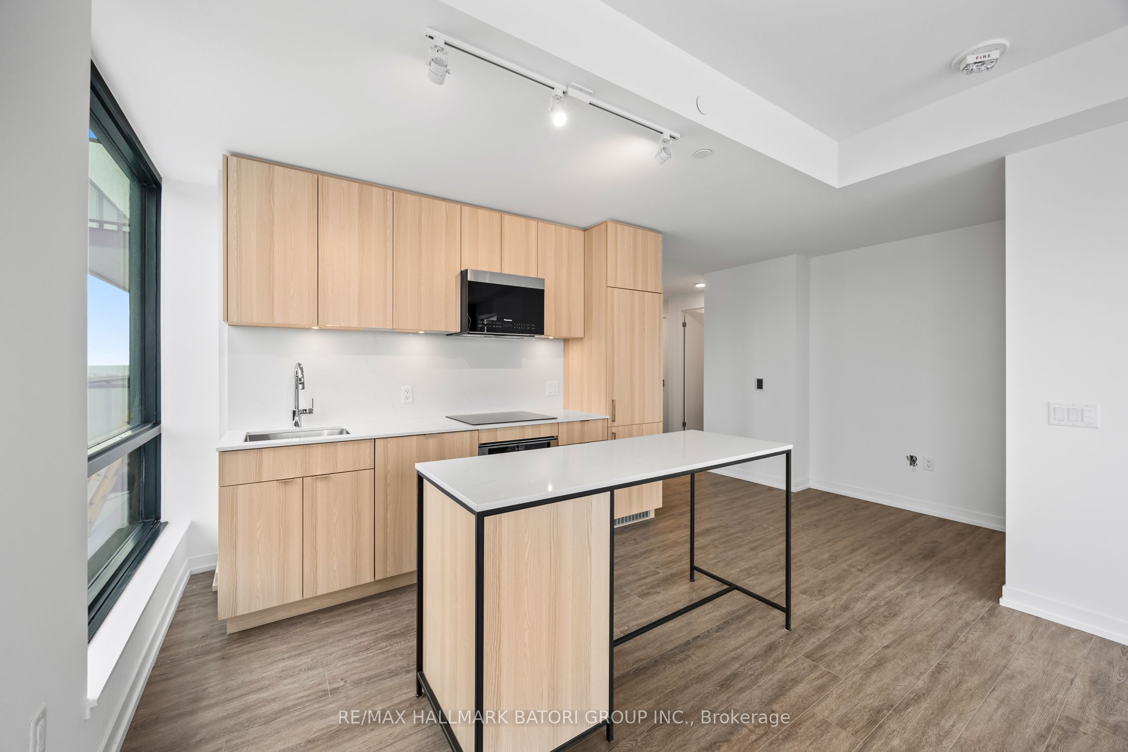 Unit 212 - 251 Masonry Way, Mississauga 2