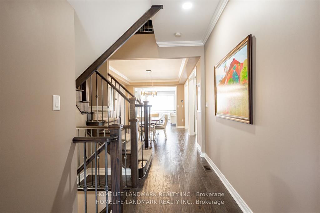 2479 Gateshead Common, Oakville 4
