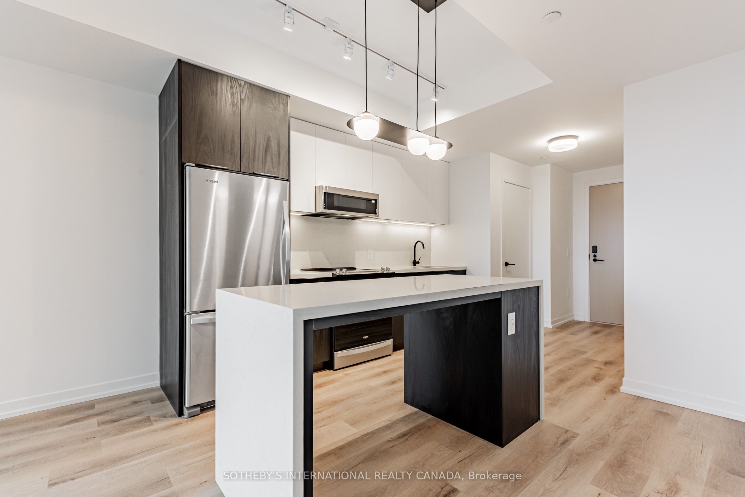 Unit 505 - 5 York Garden Way, North York 5