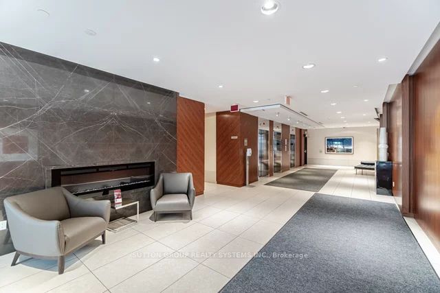 Unit 1411 - 9 Valhalla Inn Road, Etobicoke 3