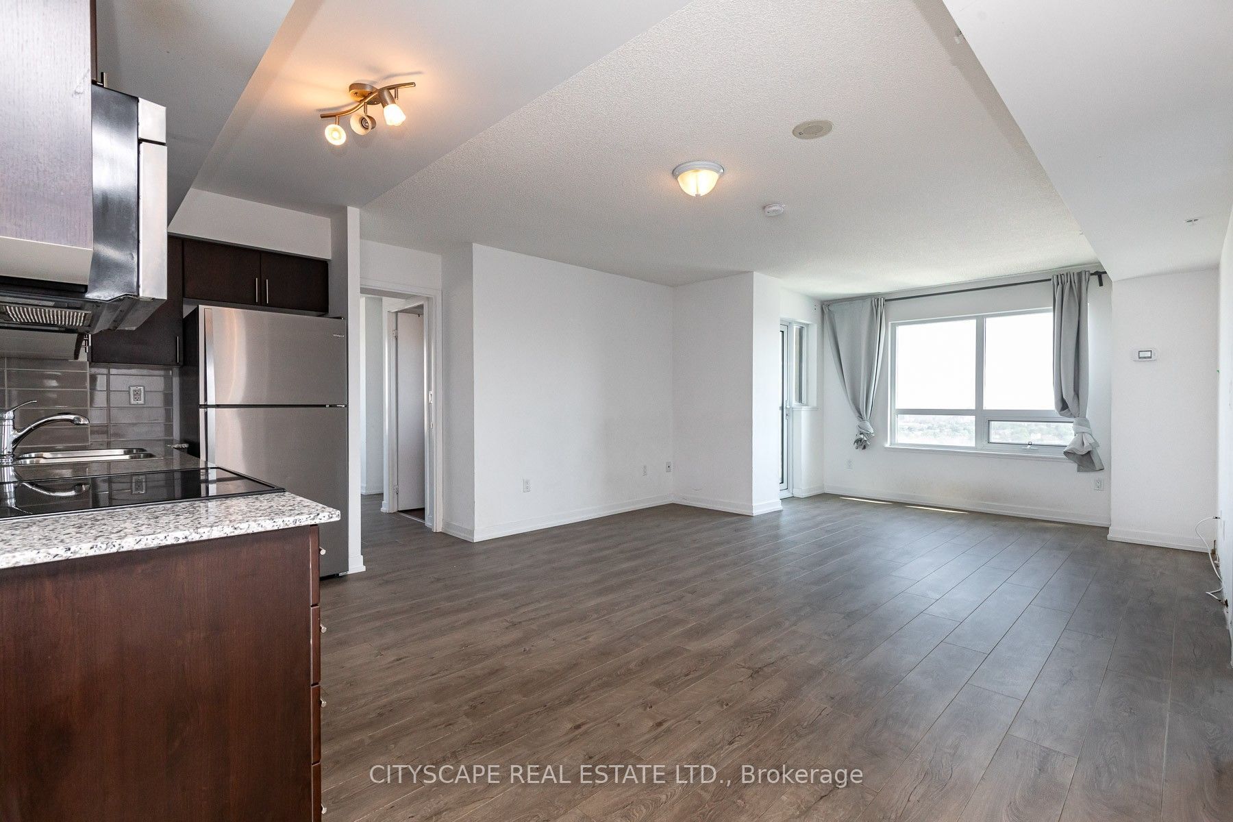 Unit 2304 - 1410 Dupont Street, Toronto 4
