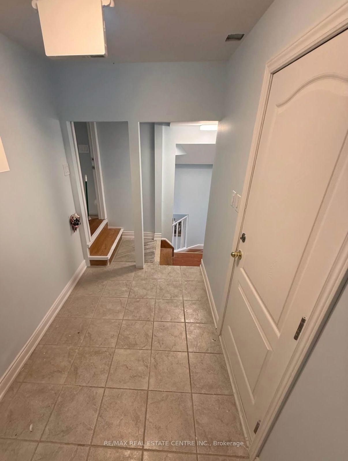 Unit BSMT - 66 Mistdale Crescent, Brampton 3