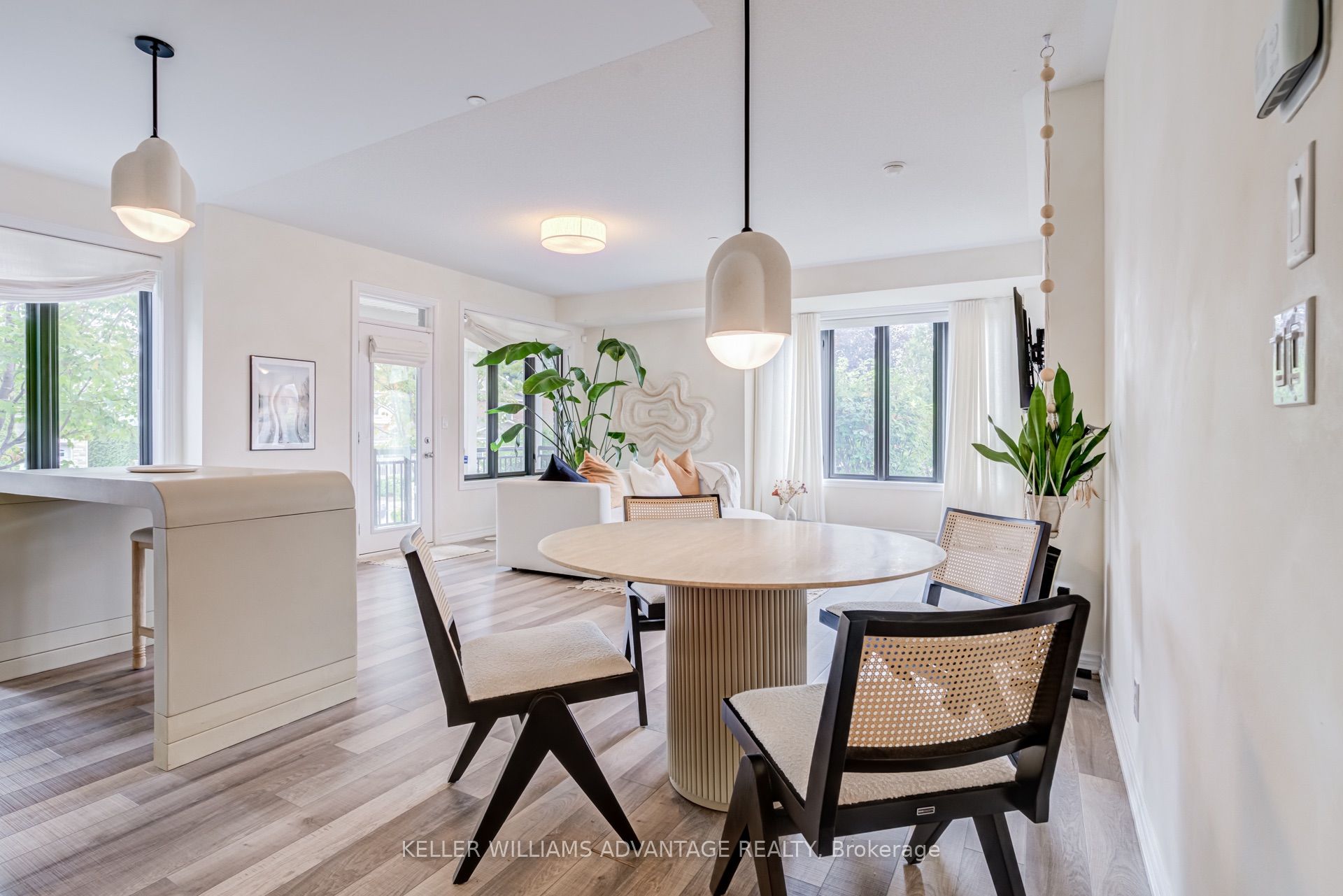 Unit 4 - 10 Carnation Avenue, Etobicoke 5