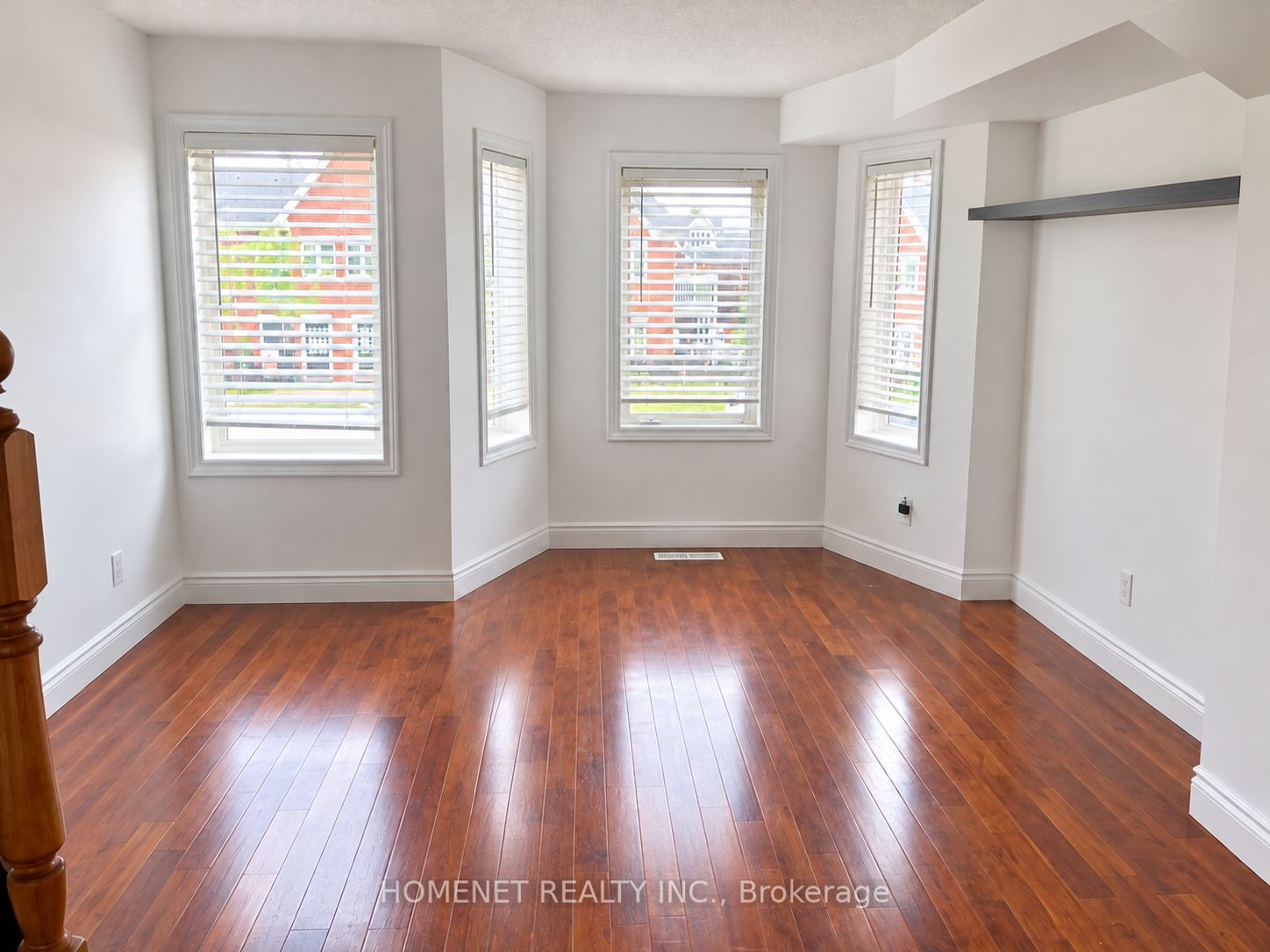 Unit 45 - 1751 Lampman Avenue, Burlington 2