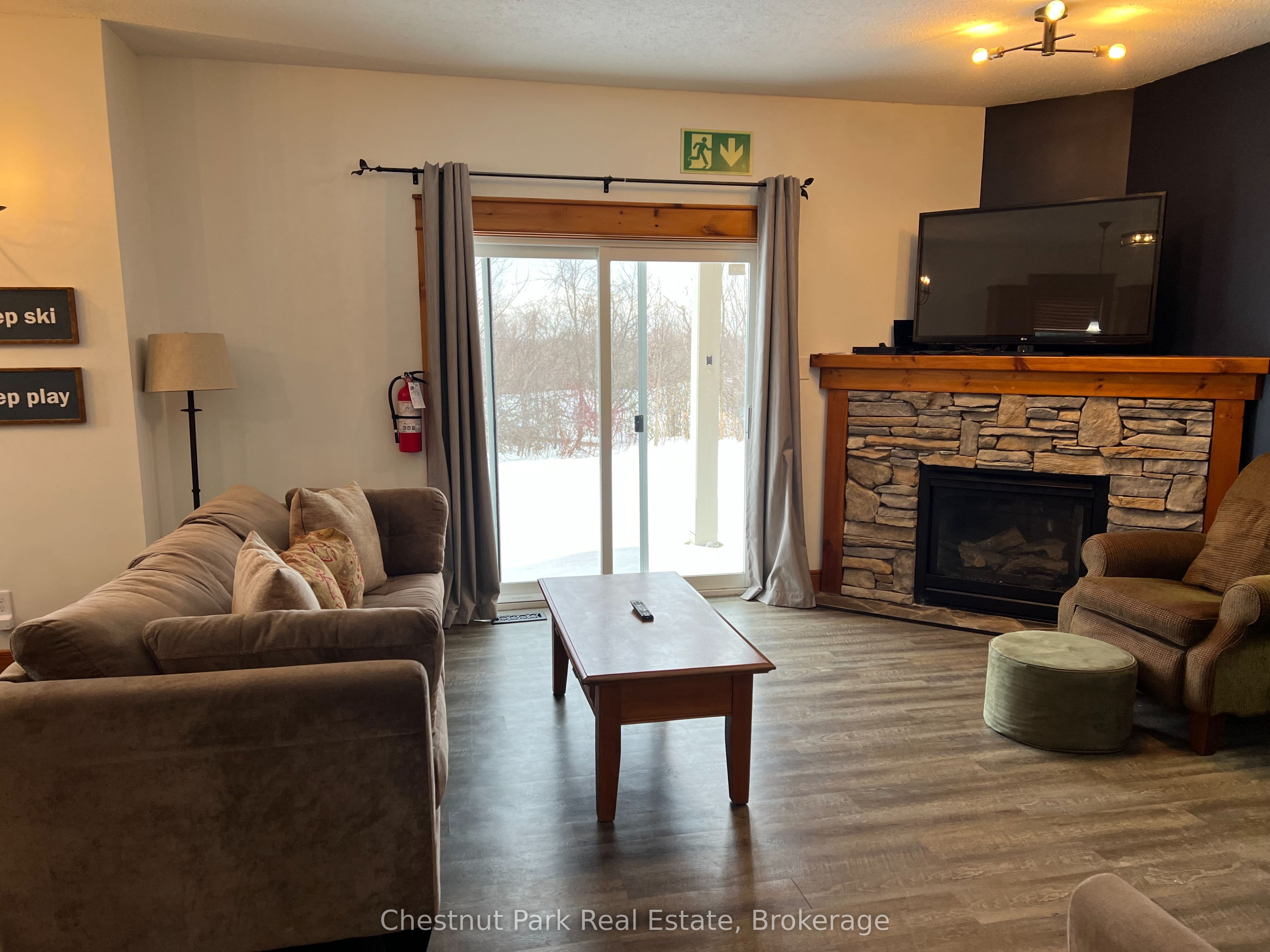 Unit 123 - 170 Snowbridge Way, Blue Mountains 5