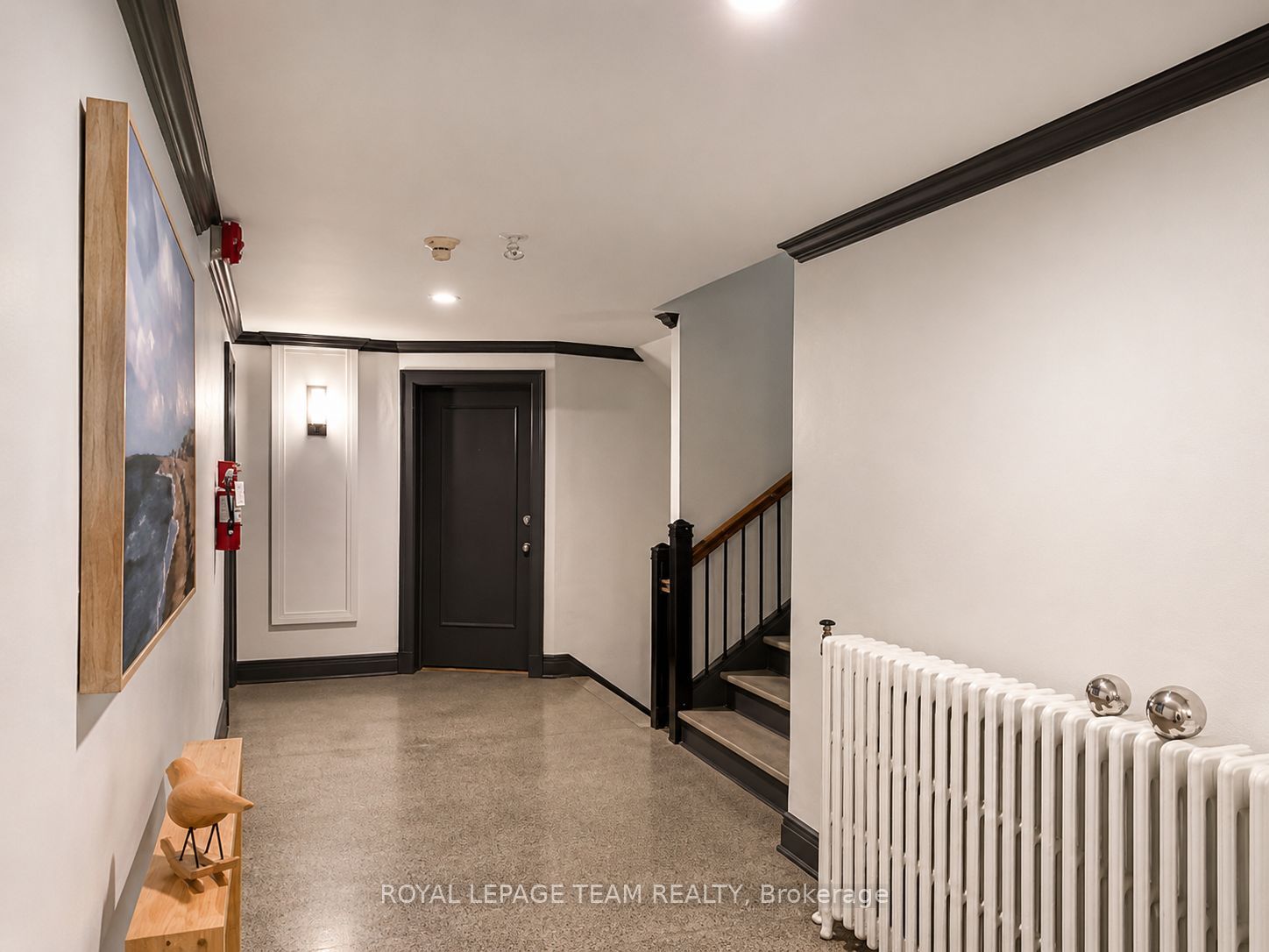 Unit 14 - 612 Bank Street, Ottawa 4