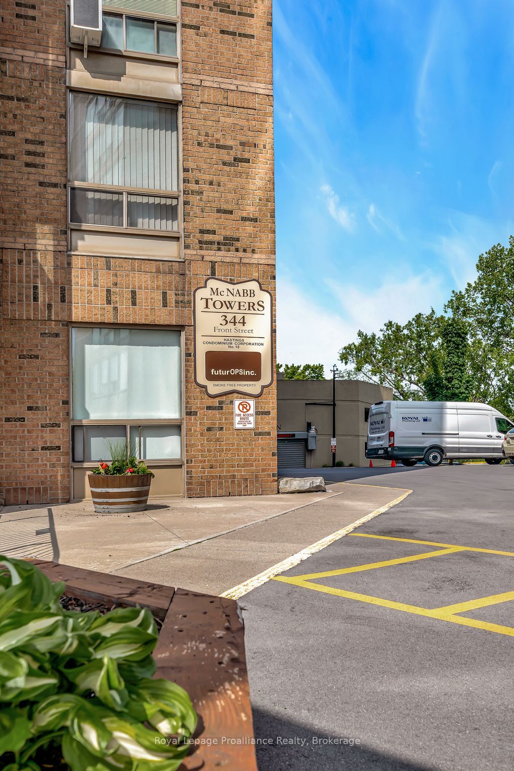 Unit 506 - 344 Front Street, Belleville 4