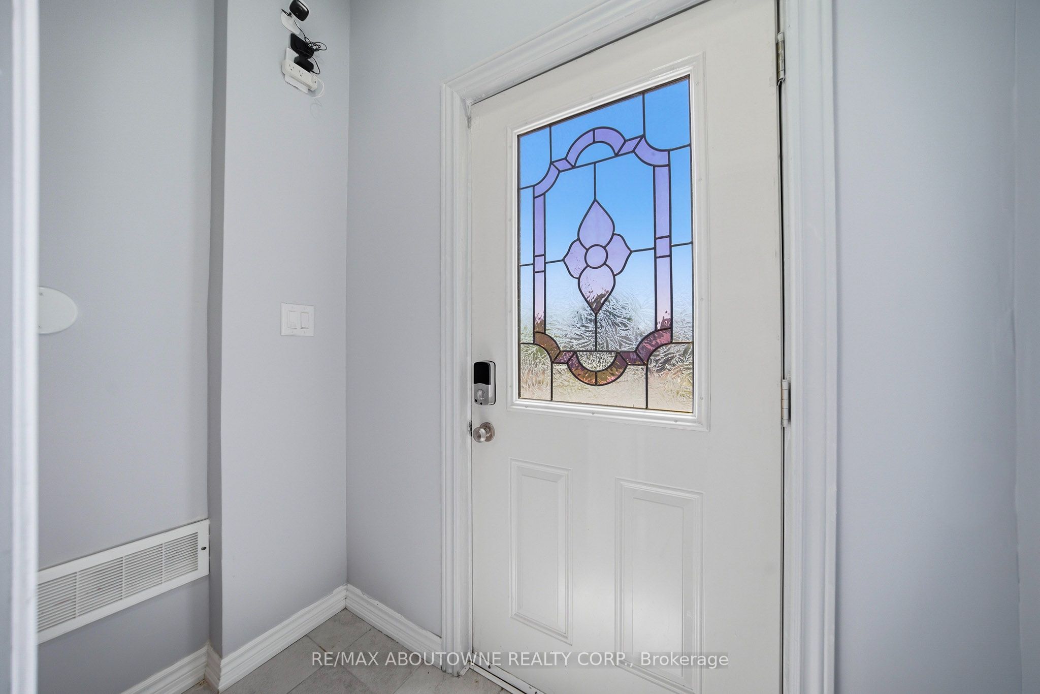 Unit Upper - 146 Bankside Drive N, Kitchener 3