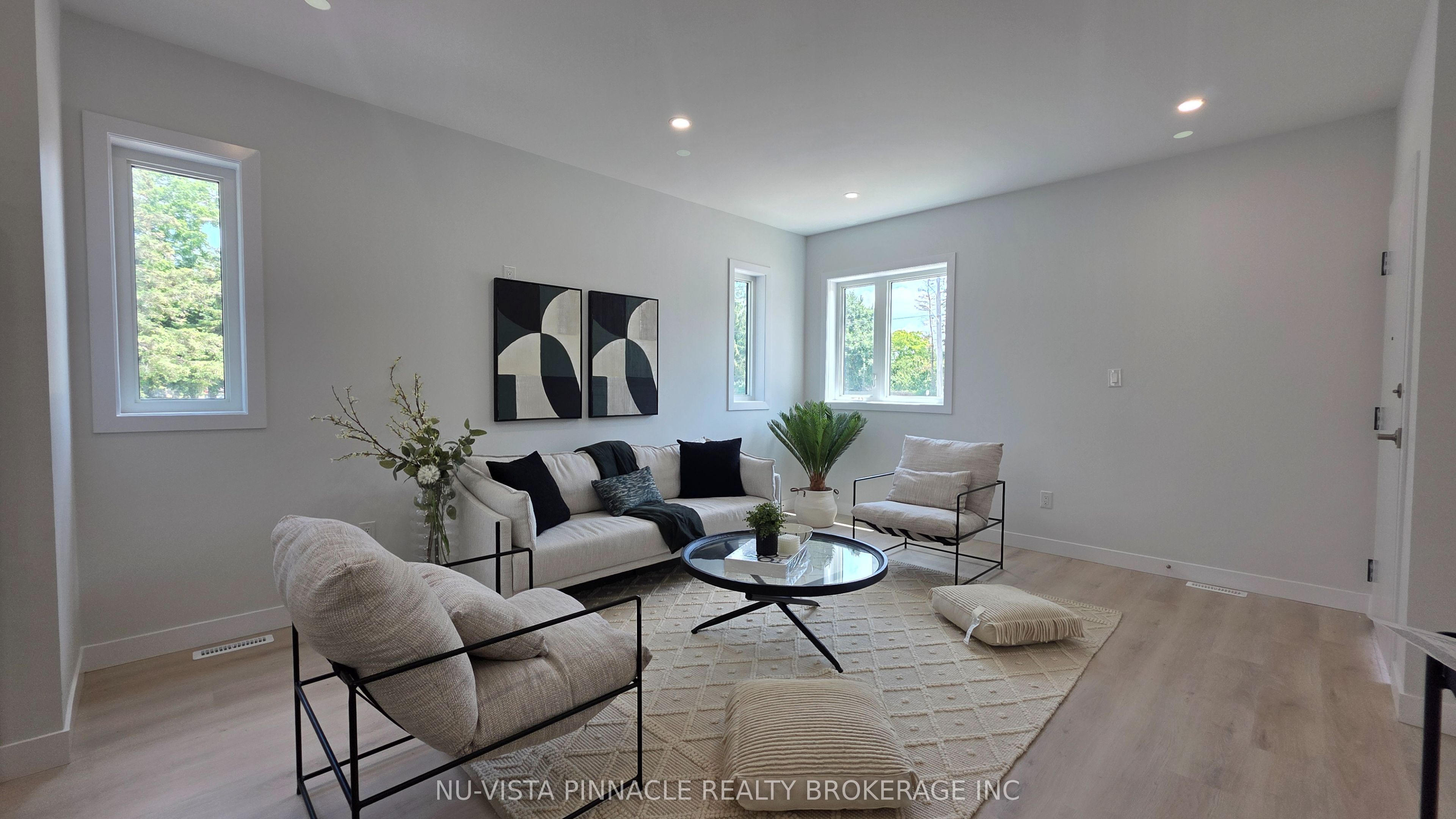 Unit 21 - 1208 Fanshawe Park Road E, London 4