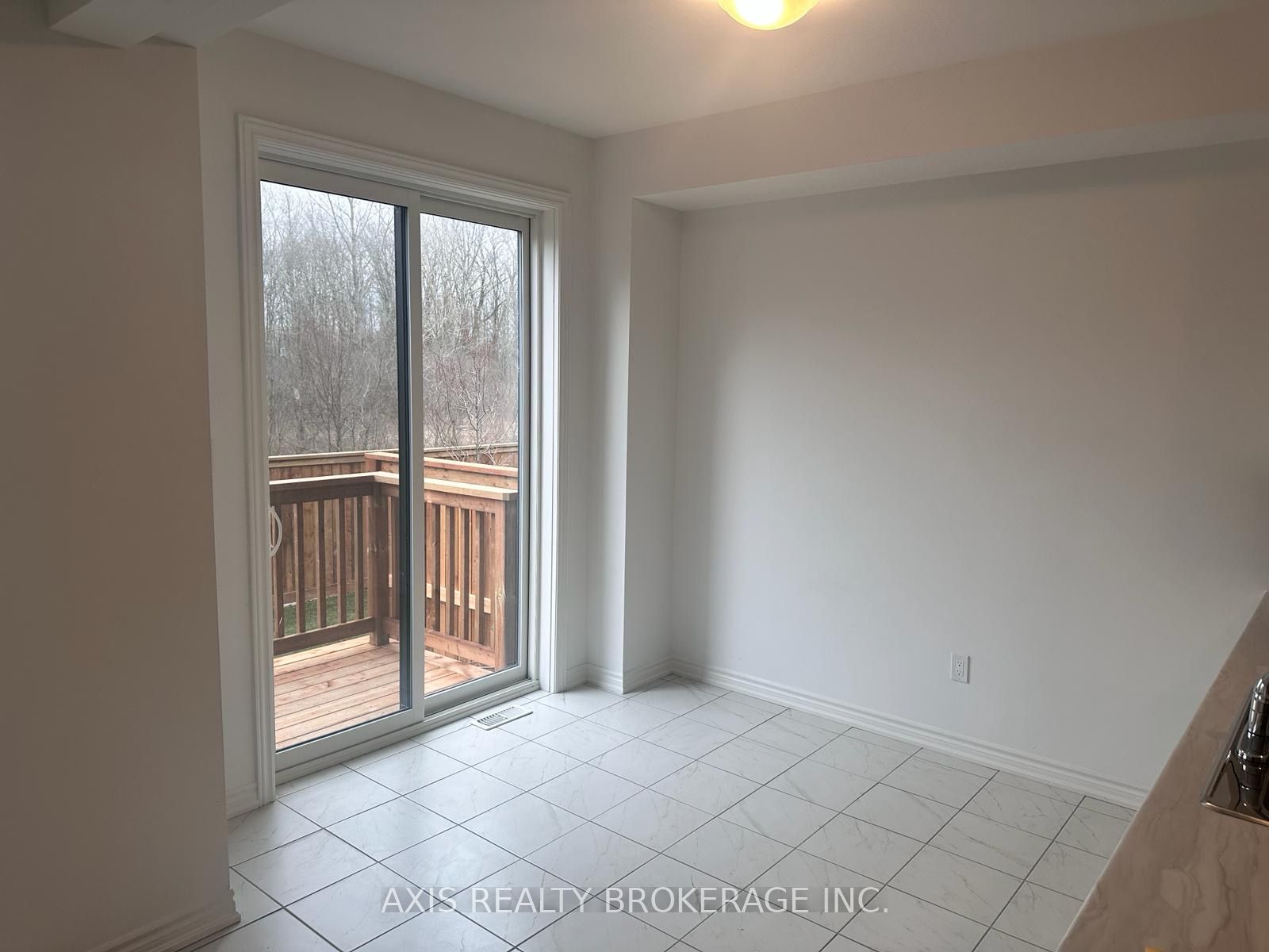 7456 Baycrest Common, Niagara Falls 5