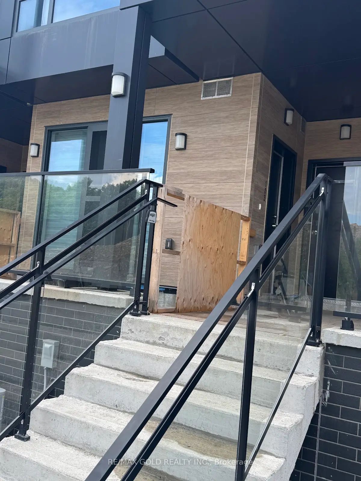 Unit 207 - 12 Suncrest Lane, Huntsville 3