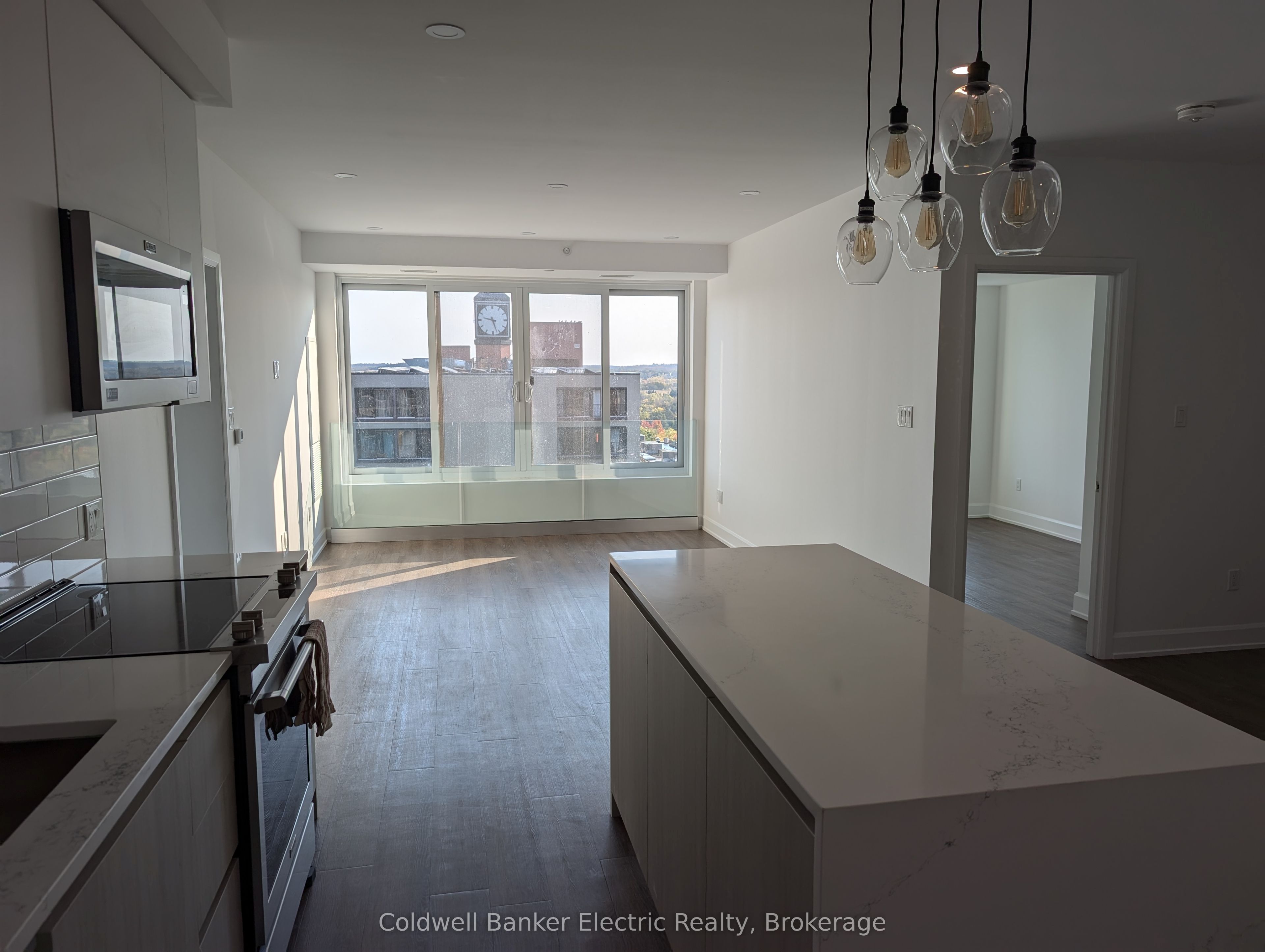 Unit 802 - 195 Hunter Street E, Peterborough 4
