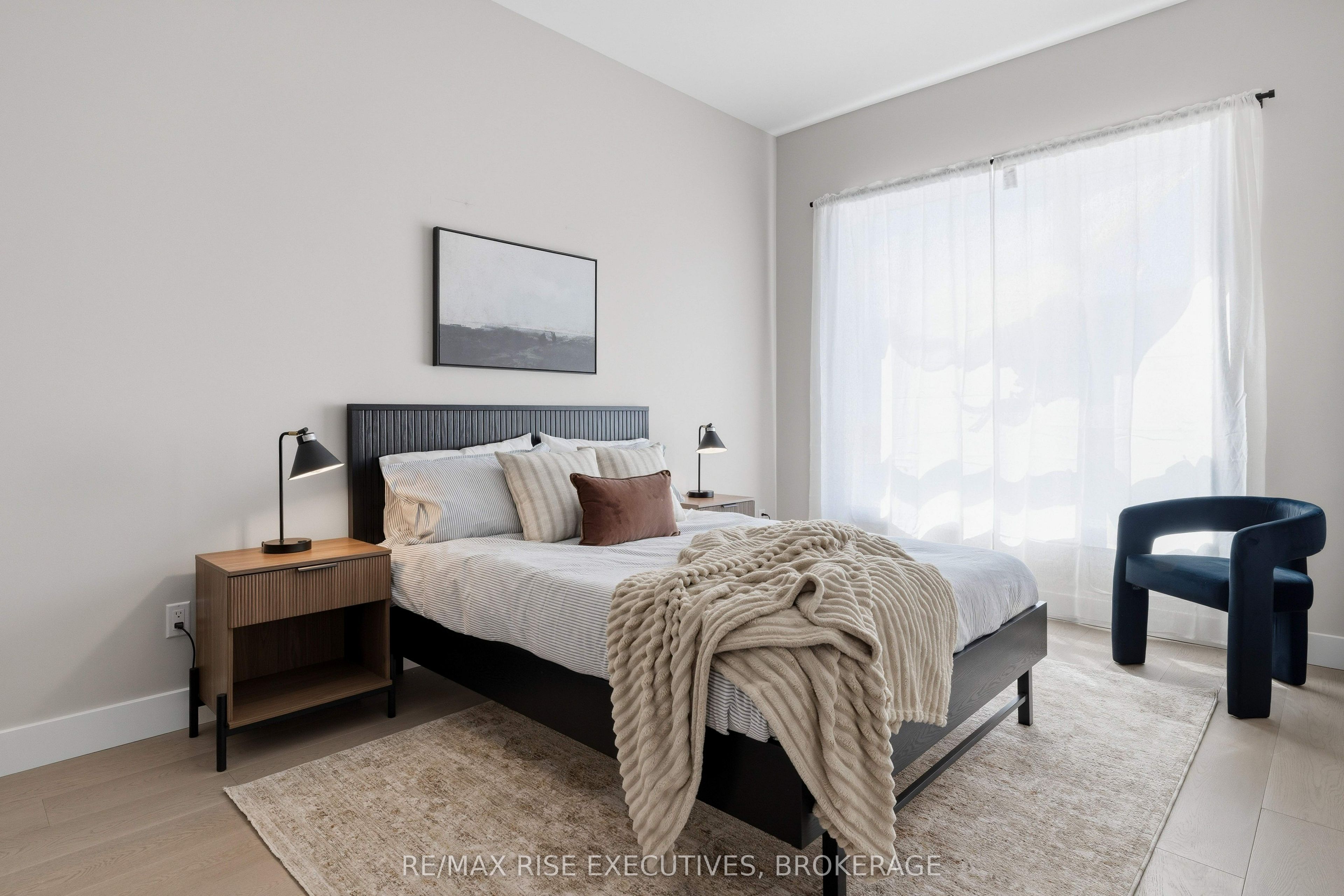 Unit 122 - 300 Skyfal Lane, Kingston 5