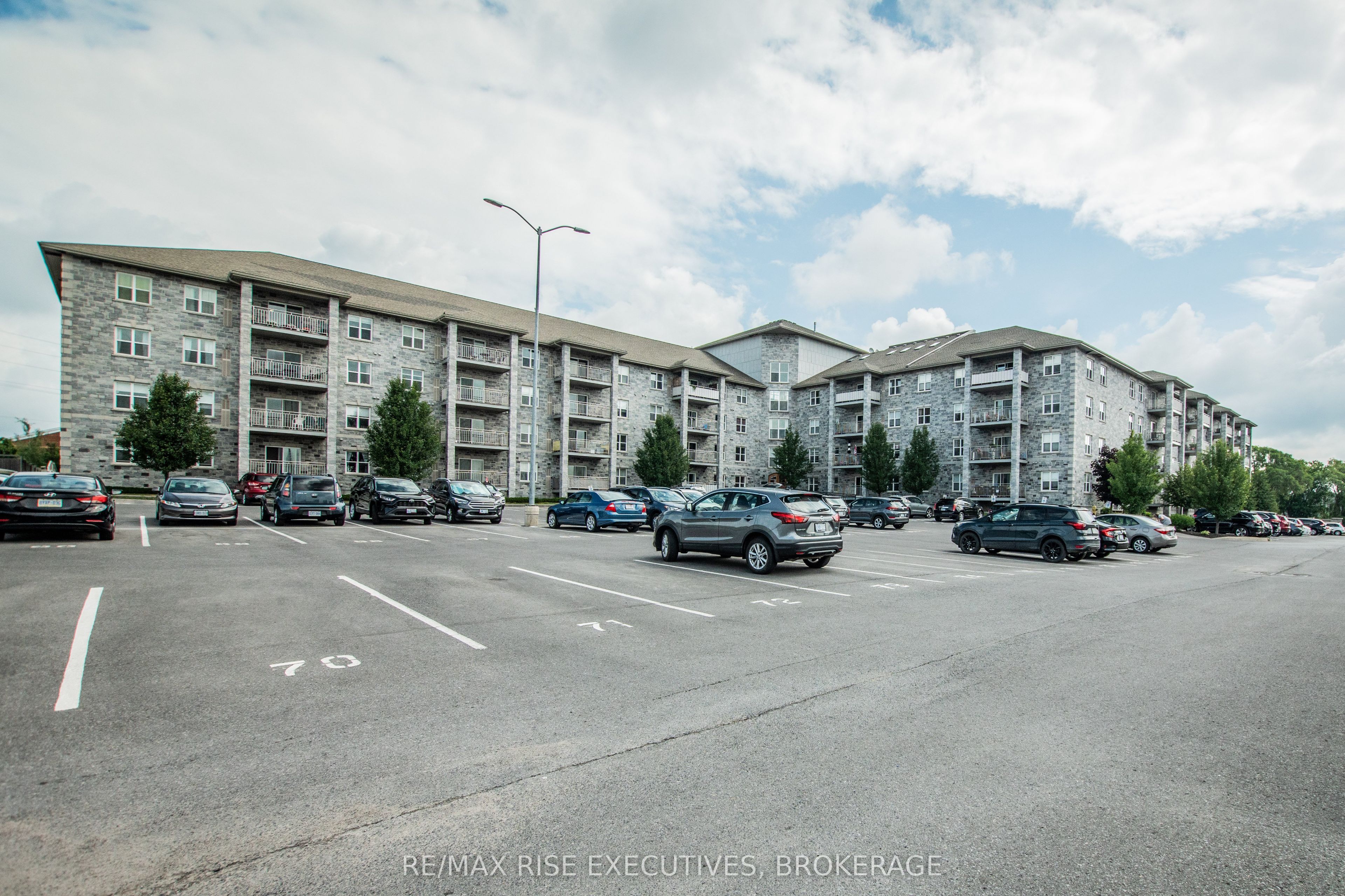Unit 515 - 539 Armstrong Road, Kingston 2