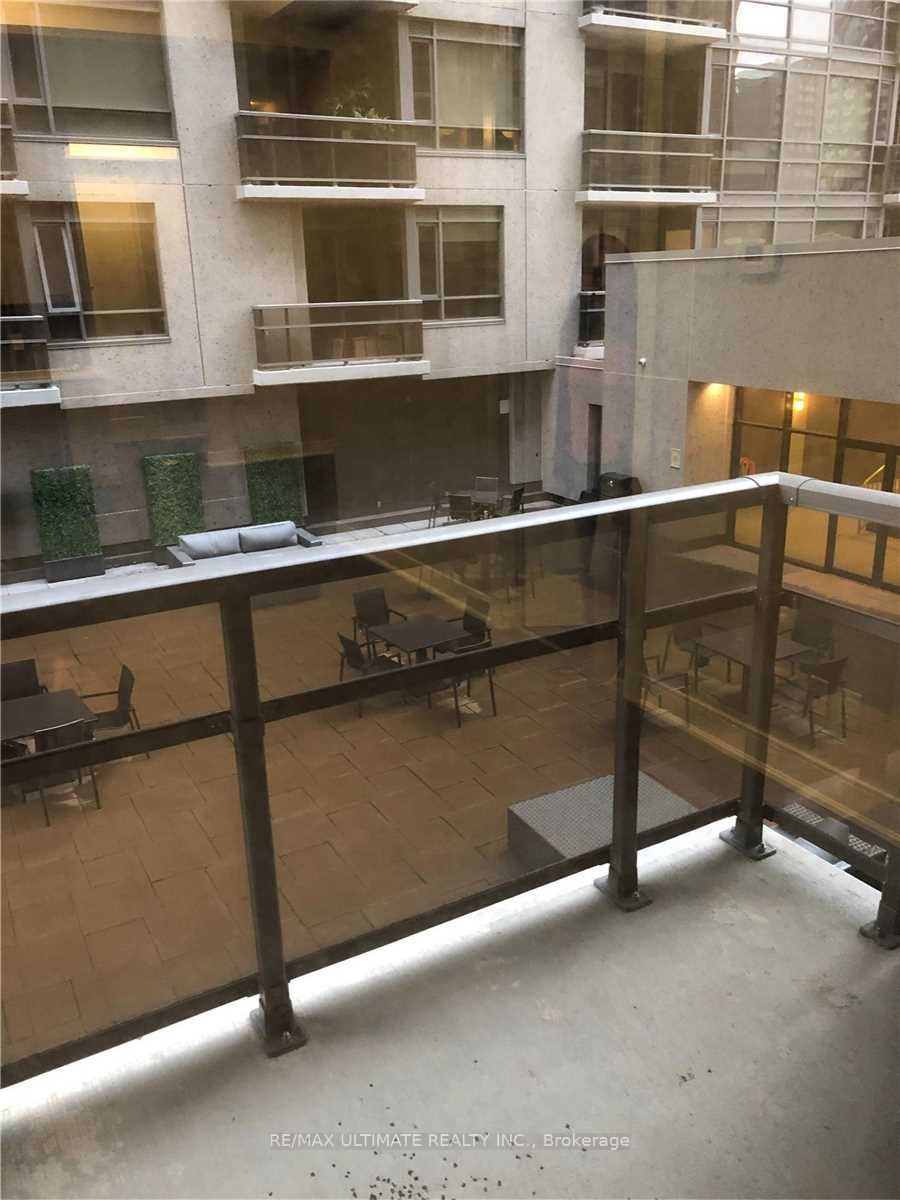 Unit 413 - 150 Main Street W, Hamilton 3