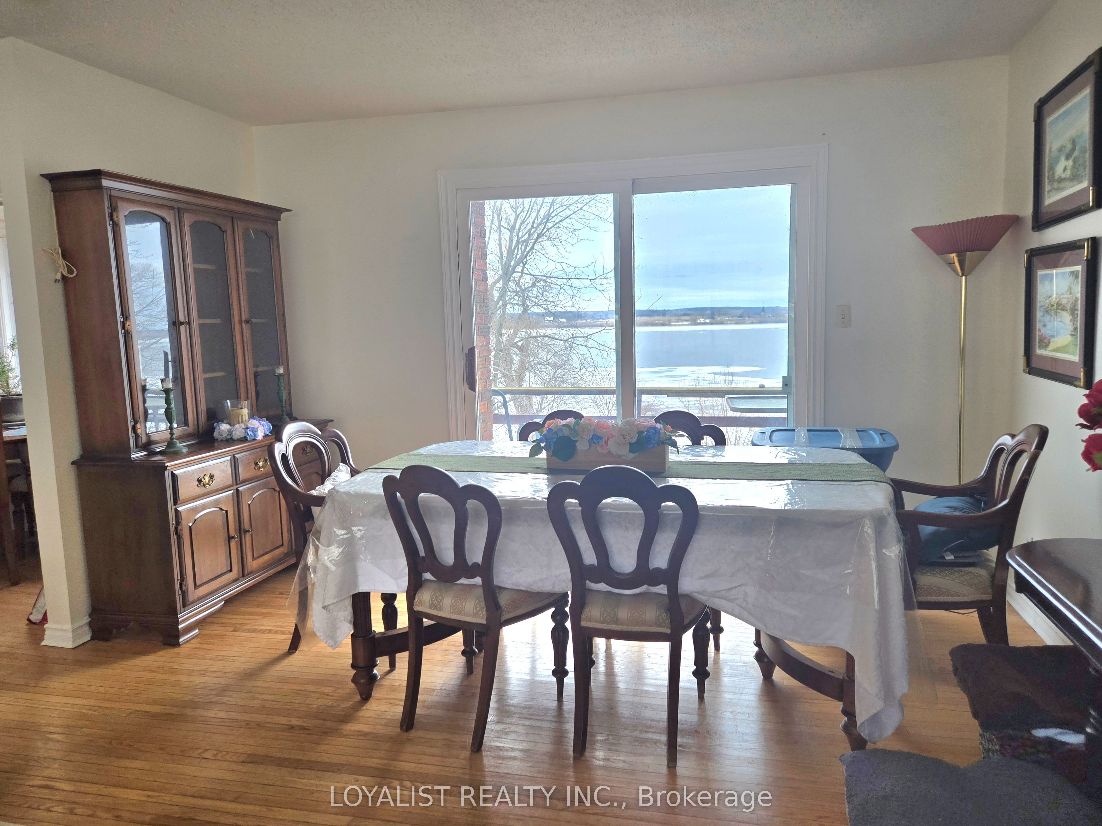 25 Redner Lane, Prince Edward County 4