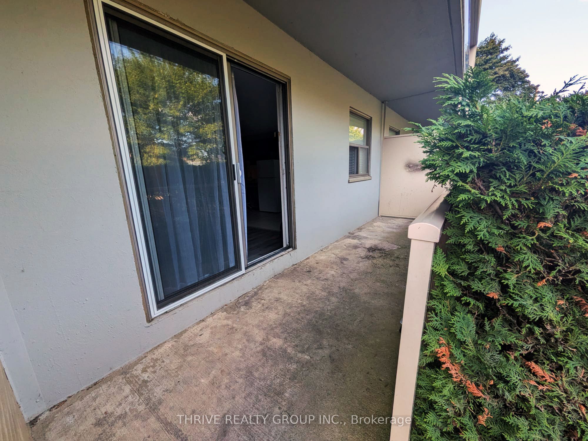 Unit 111 - 931 Wonderland Road S, London 4