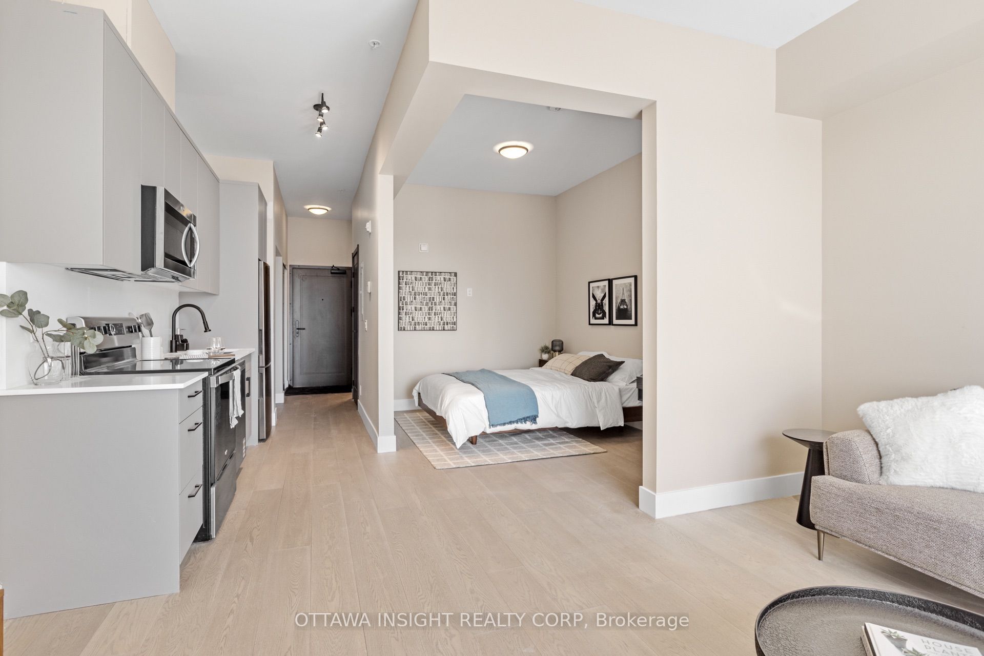 Unit 1C - 180 Kanata Avenue, Kanata 4