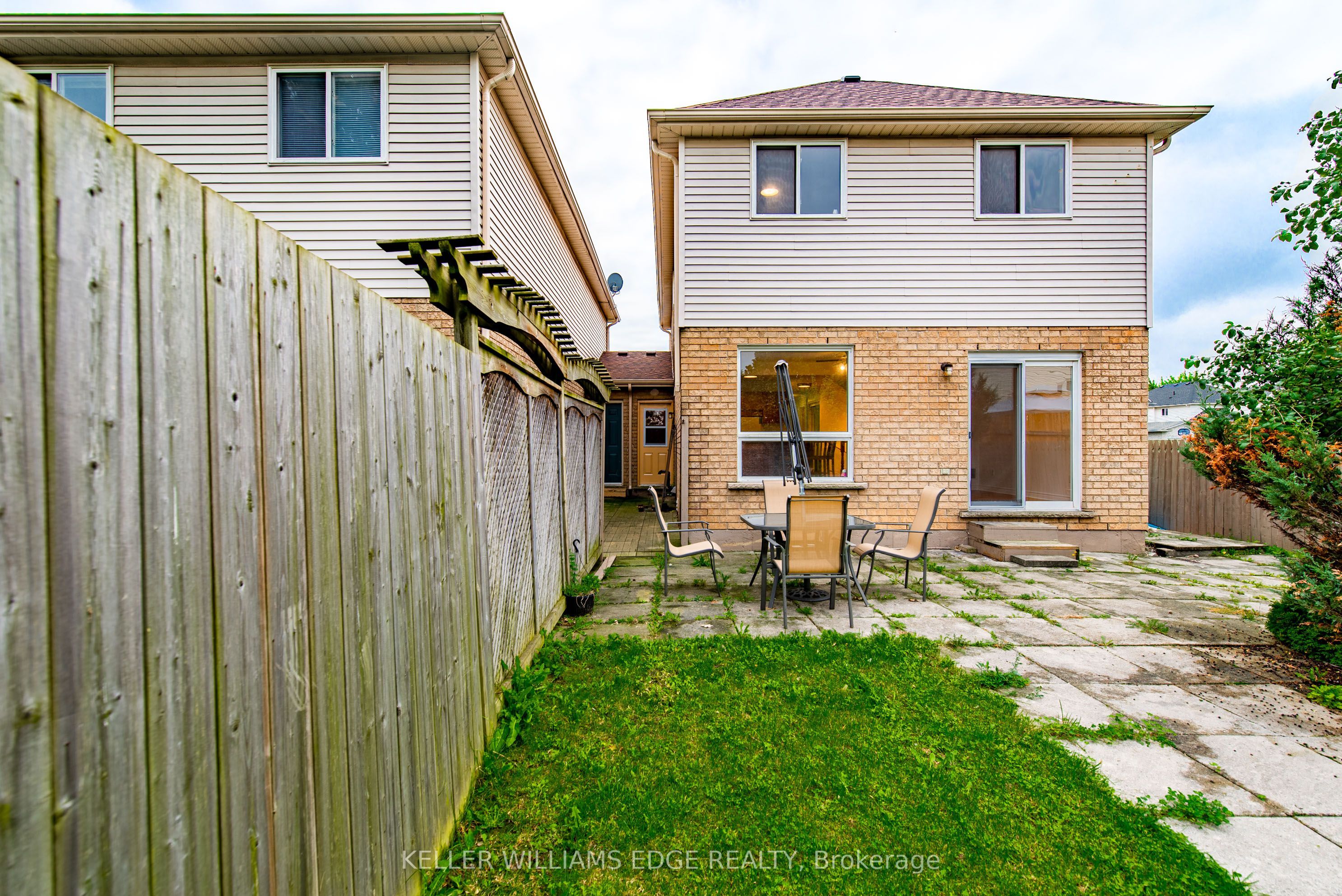 Unit Room A - 119 Summers Drive, Thorold 3