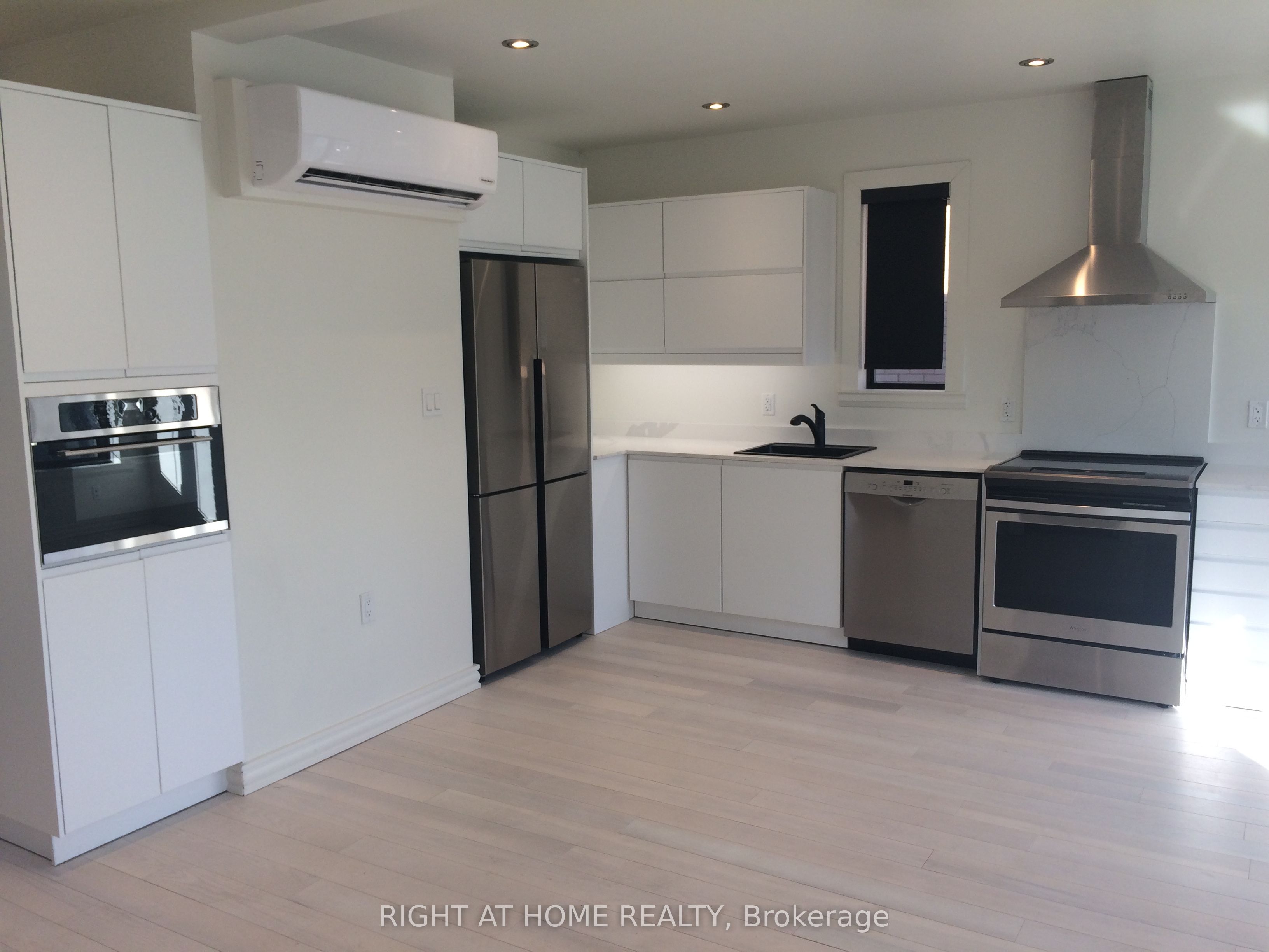 Unit 4 - 843 Main Street E, Hamilton 5