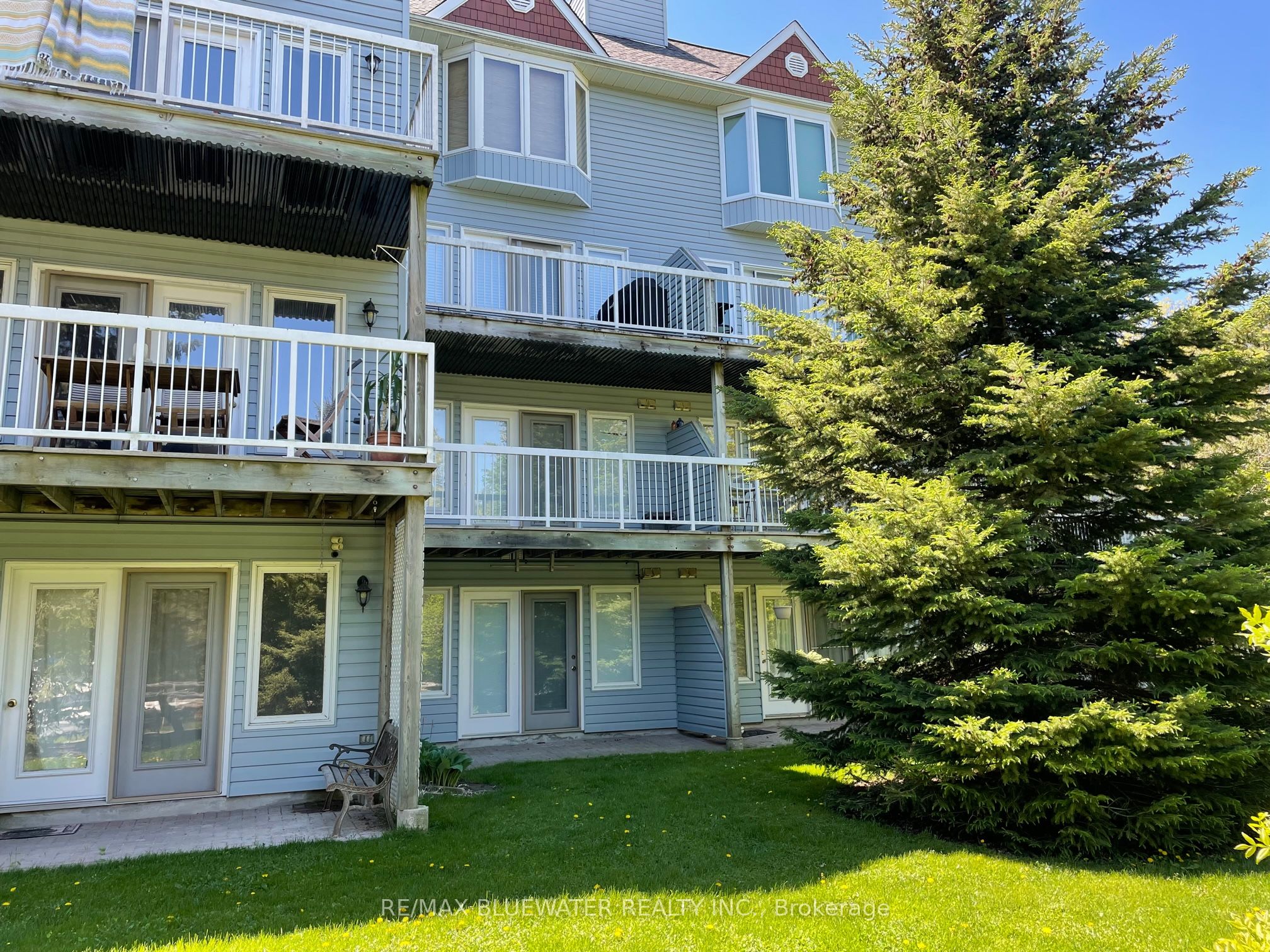 Unit 7 - 48 Ontario Street S, Lambton Shores 4