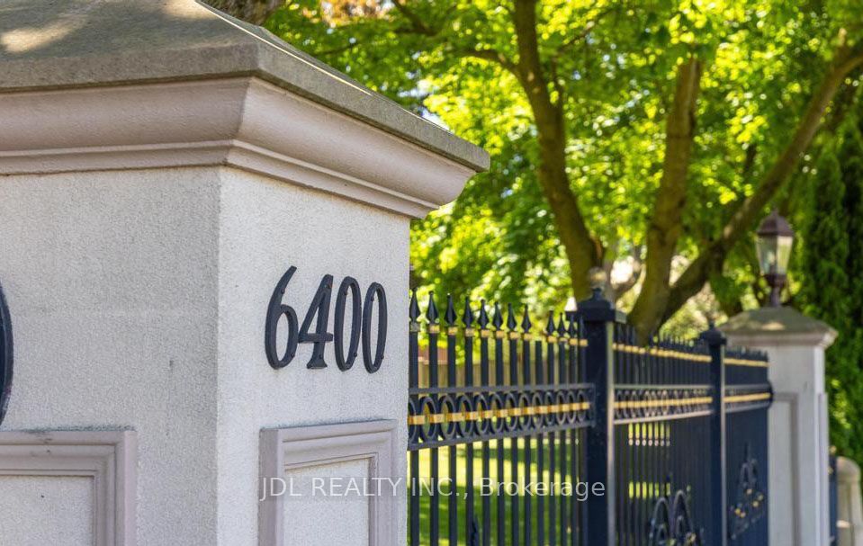 Unit 908 - 6400 Huggins Street, Niagara Falls 3