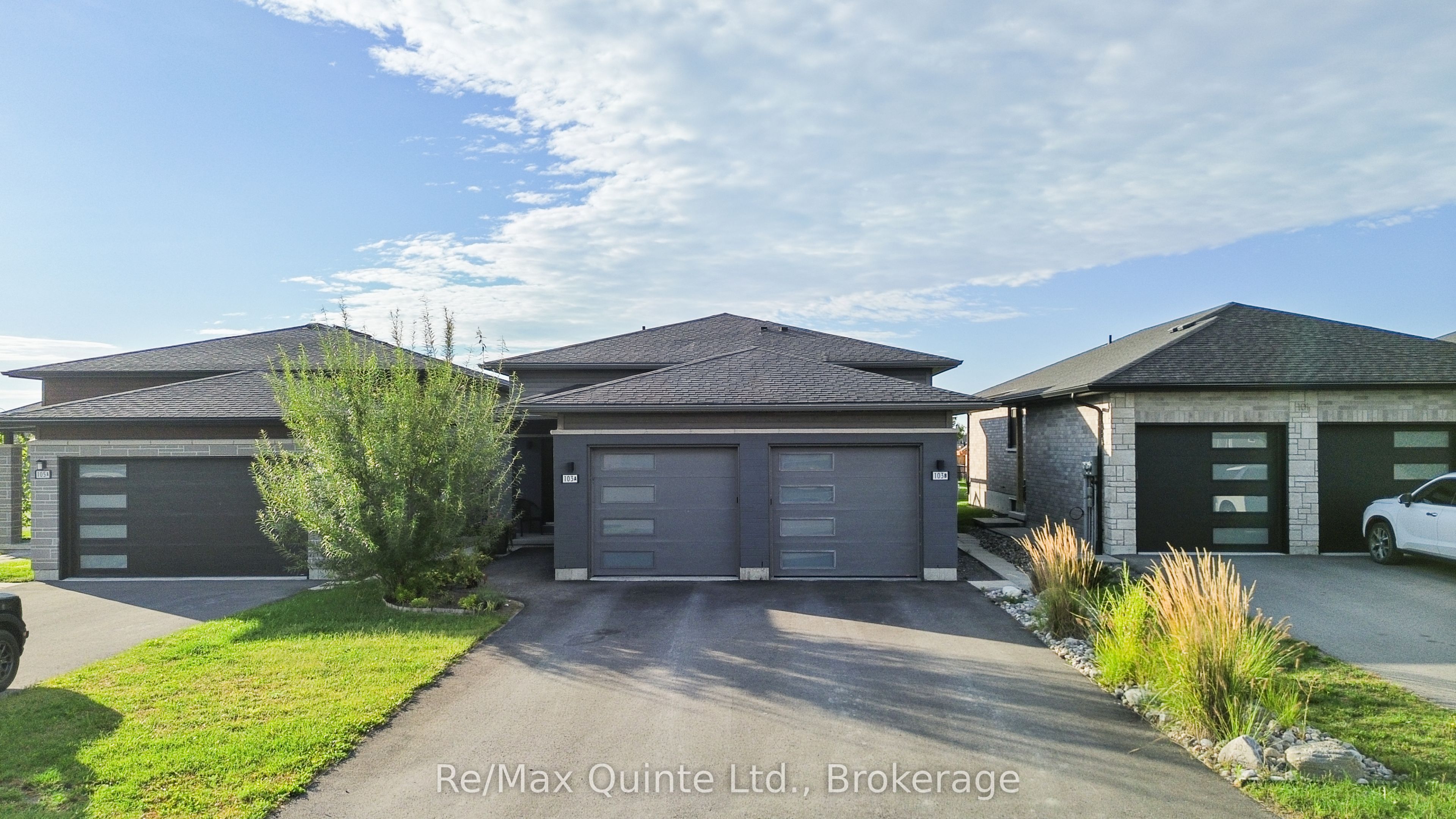 Unit B - 103 Dewal Place, Belleville 1