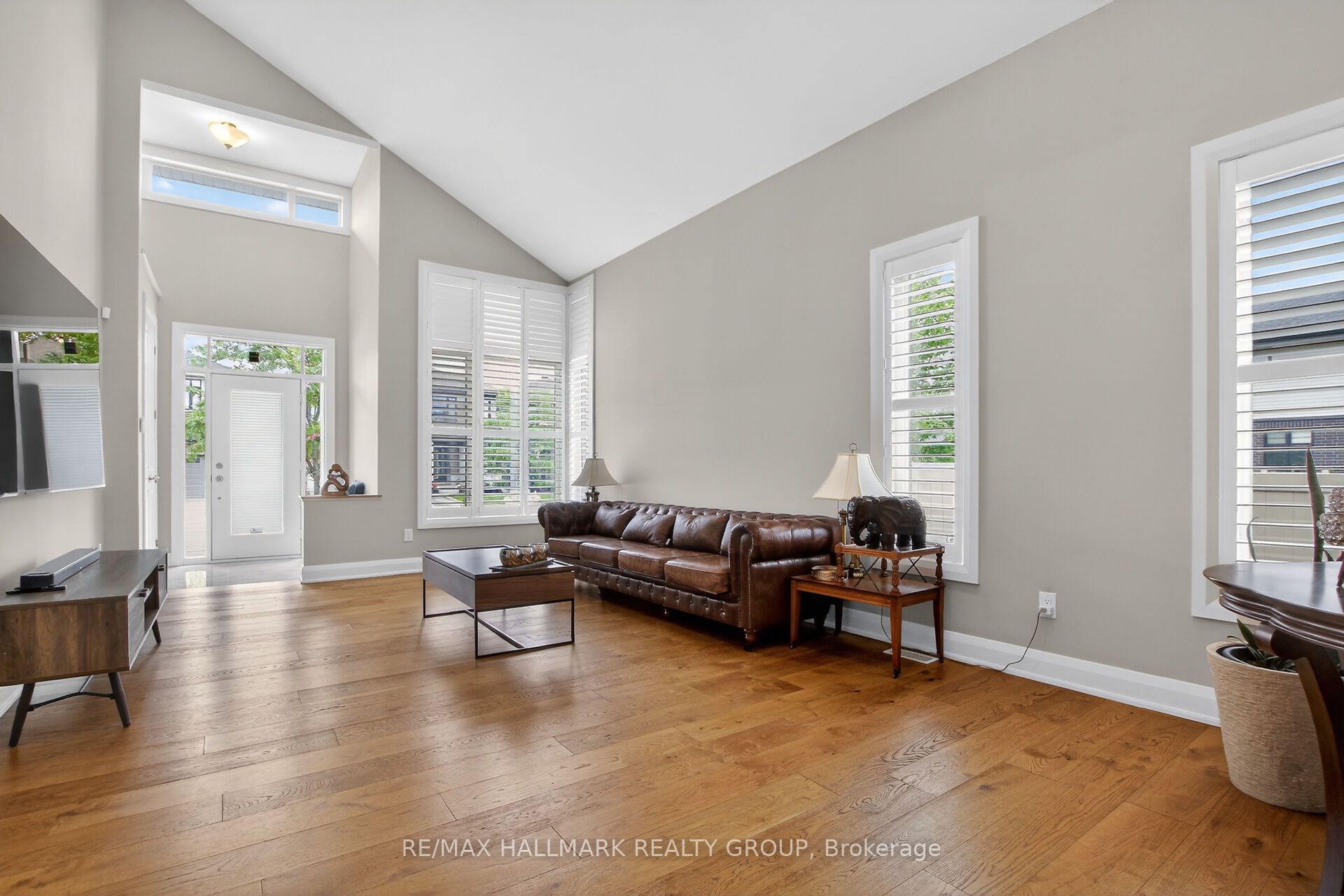 341 Serenade Crescent, Orleans-Gloucester 5