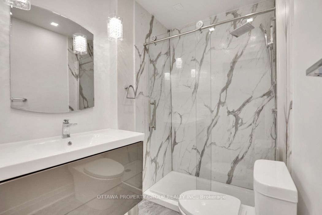 Unit A - 149 Concord Street, Ottawa 3