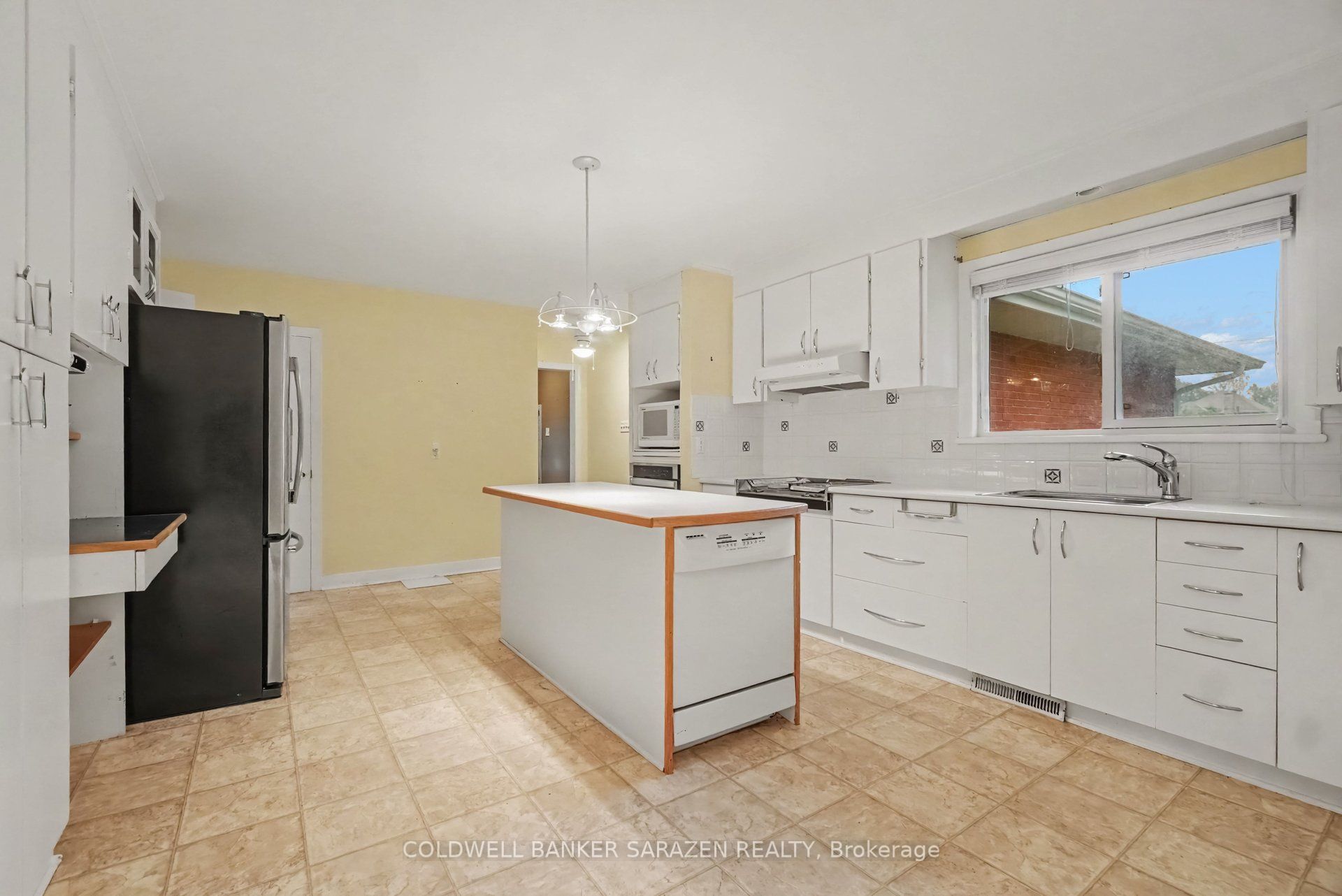 23 Elma Street, Orleans-Gloucester 4
