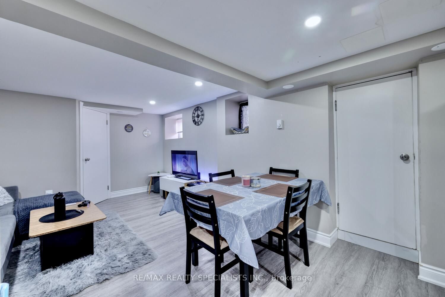 Unit 4 - 118 Fairholt Road S, Hamilton 4