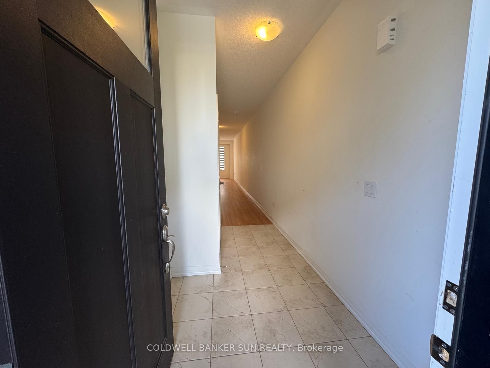 Unit 22 - 474 Provident Way, Glanbrook 3