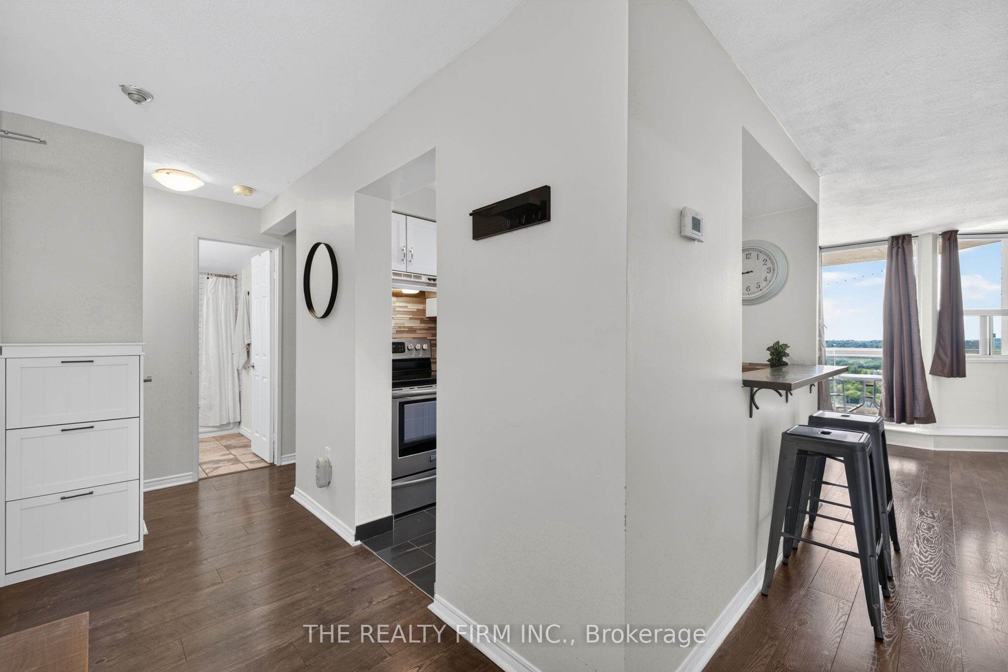 Unit 2505 - 363 Colborne Street, London 2