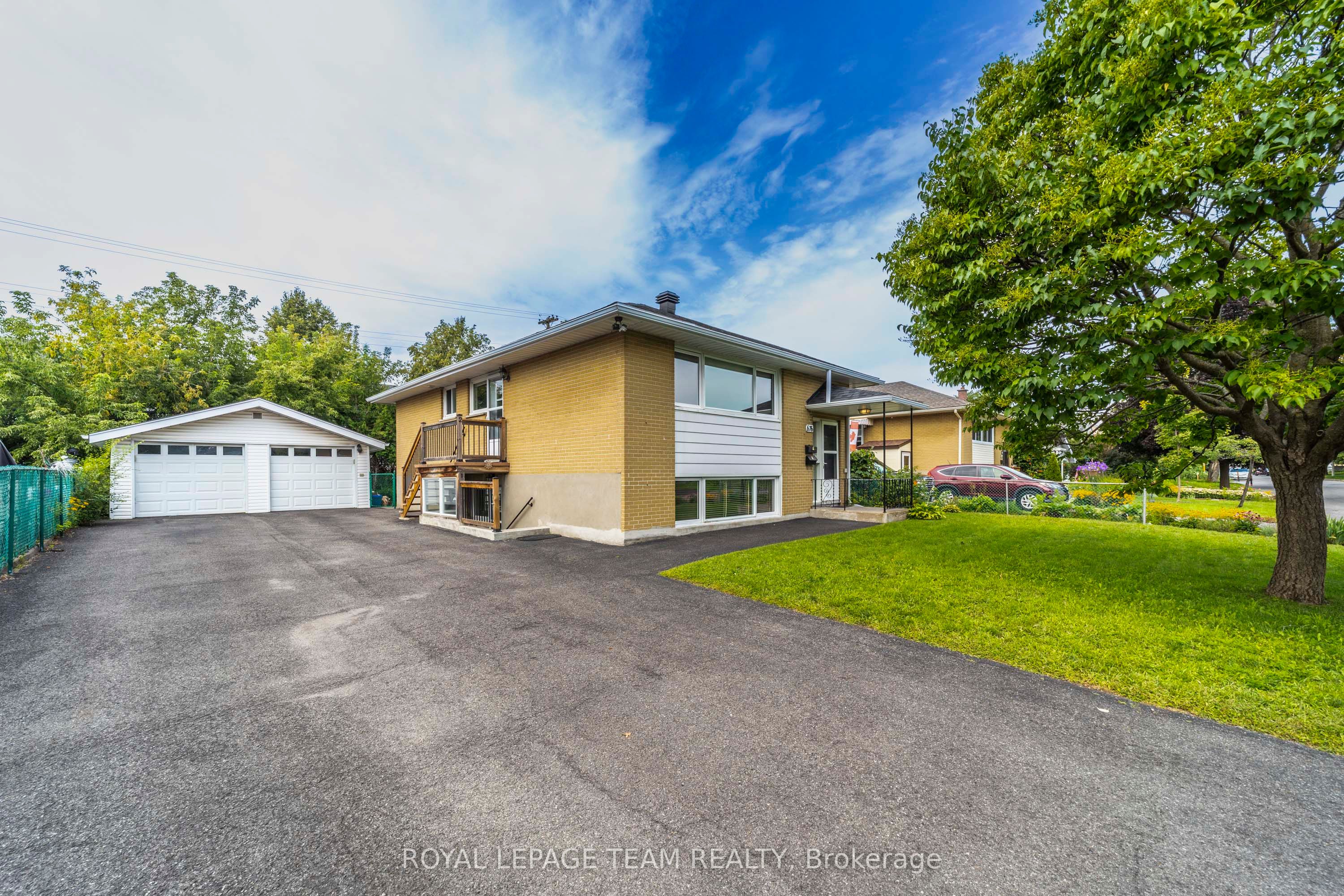 Unit 1 - 676 Borthwick Avenue, Ottawa 2