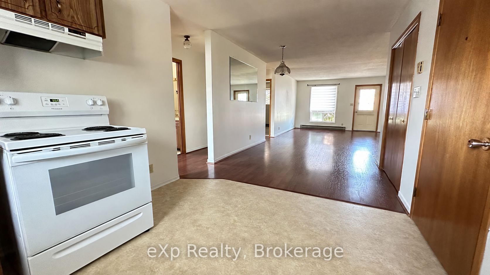 Unit Unit 1 - 91 Herman Street, Quinte West 3