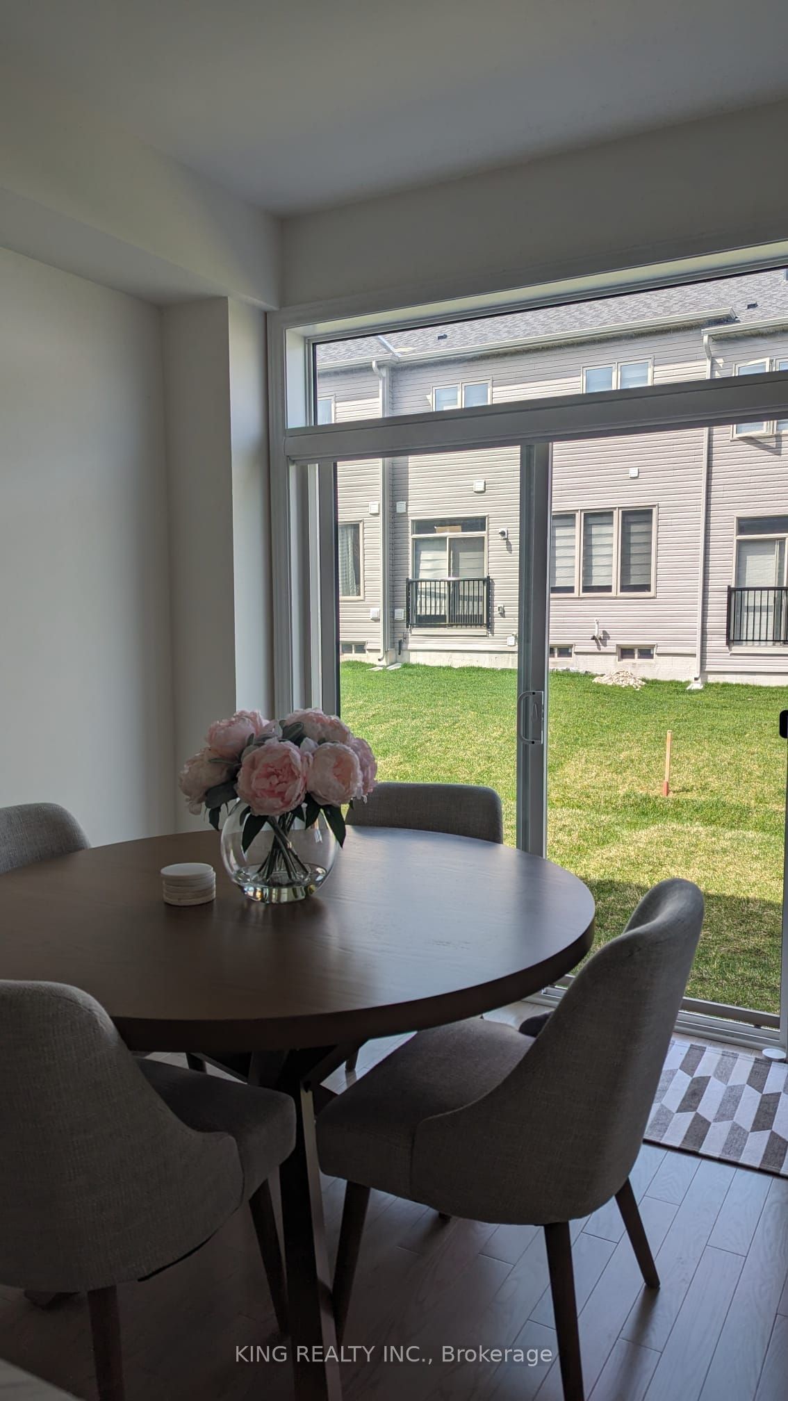 721 Potawatomi Crescent, Shelburne 2
