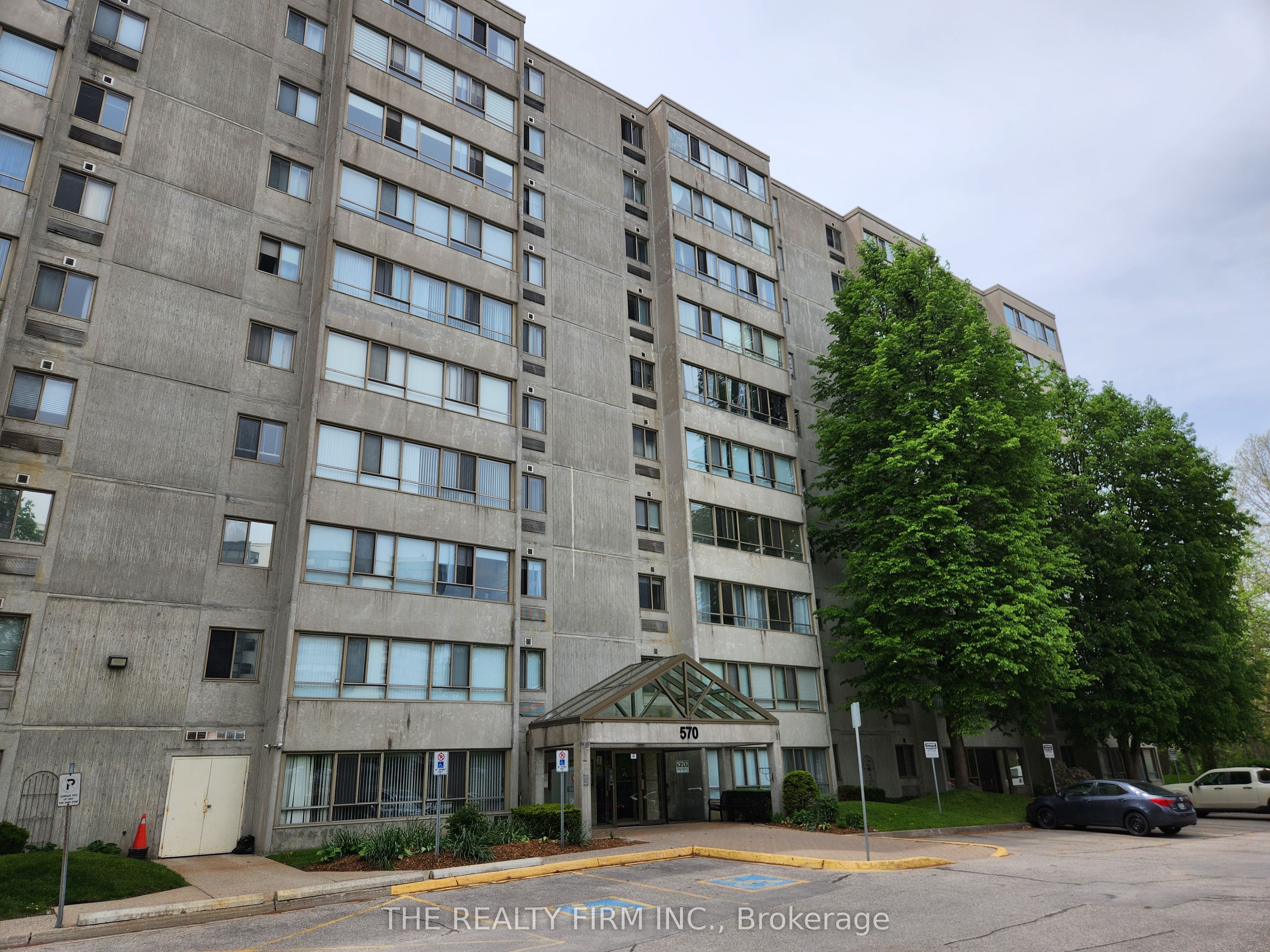 Unit 309 - 570 Proudfoot Lane, London 2
