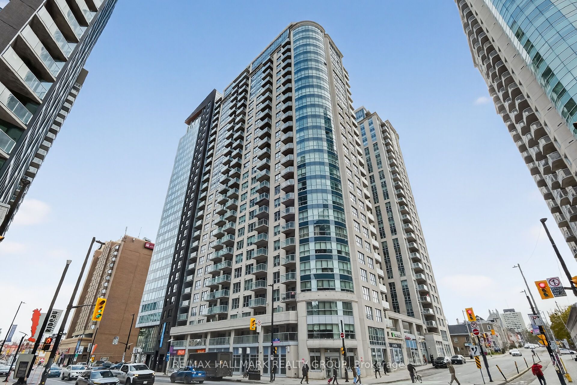 Unit 206 - 242 Rideau Street, Ottawa 2