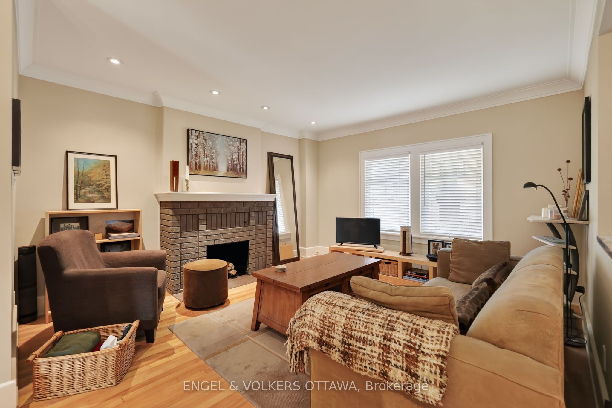 56 Willard Street, Ottawa 4