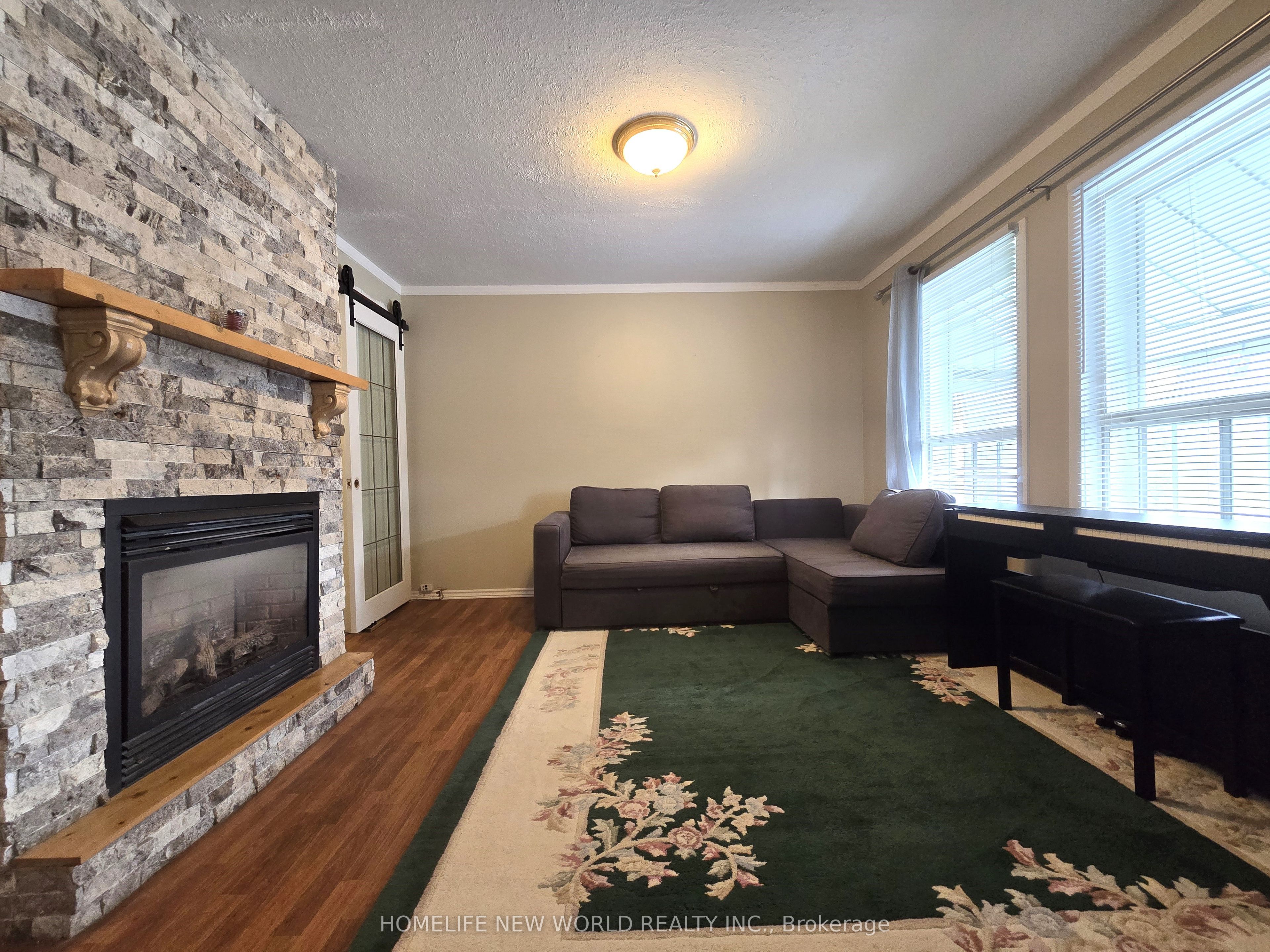 424 Upper Sherman Avenue, Hamilton 4