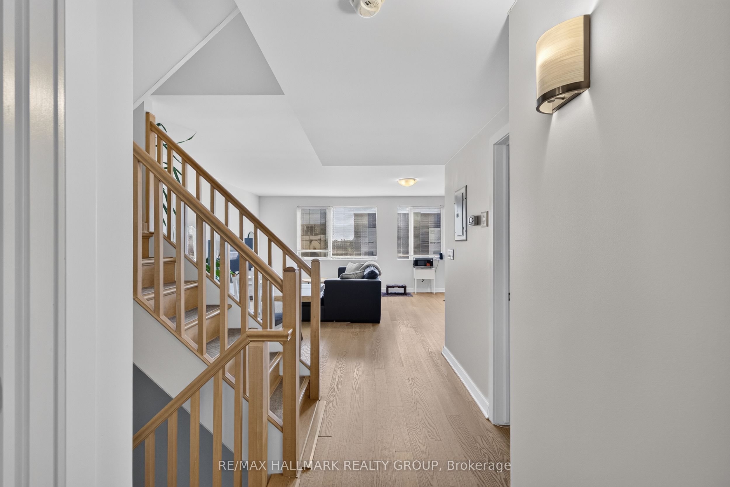 Unit 506 - 1014 BANK Street, Ottawa 3