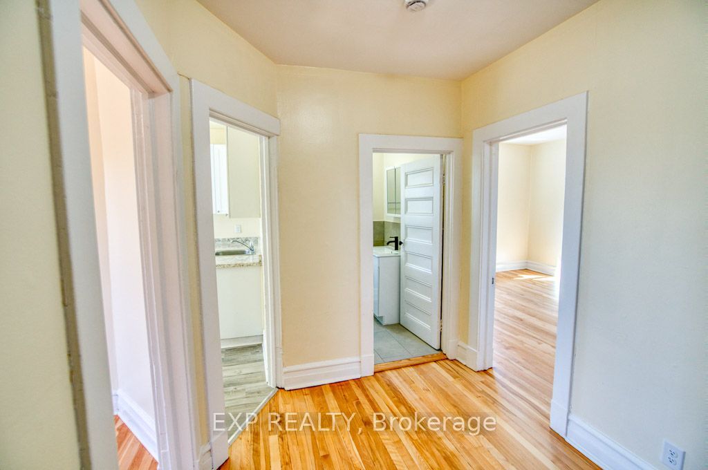 Unit 3 - 76 Fairmont Avenue, Ottawa 4