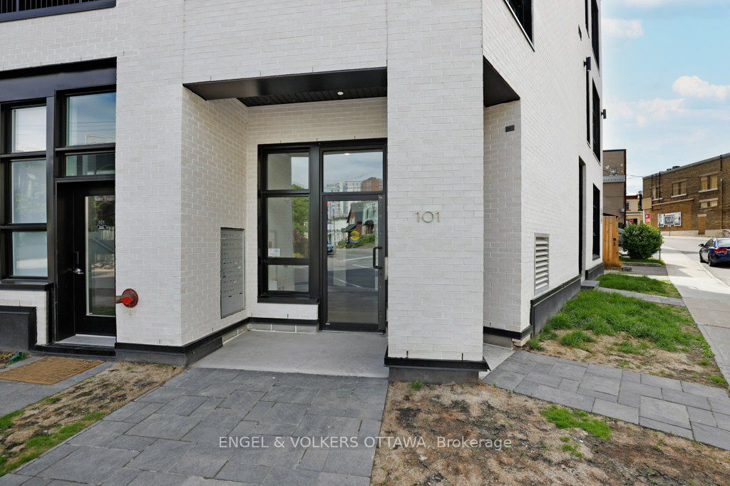 Unit 104 - 101 Pinhey Street, Ottawa 4